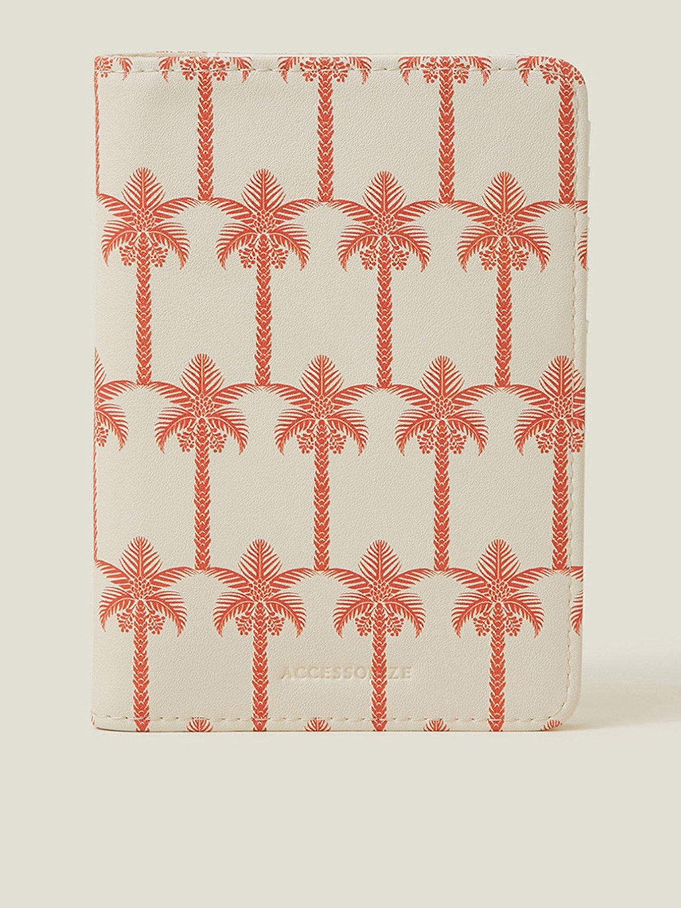 accessorize-palm-tree-passport-holder-natural