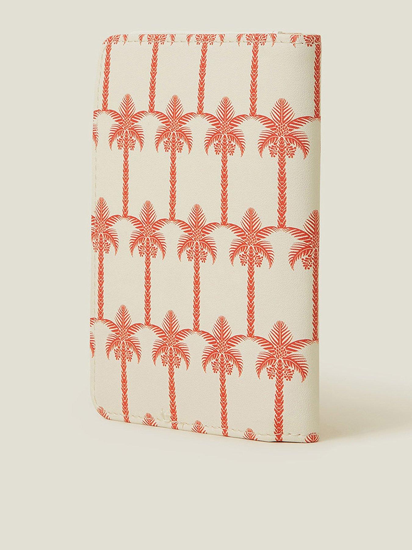 accessorize-palm-tree-passport-holder-naturalback