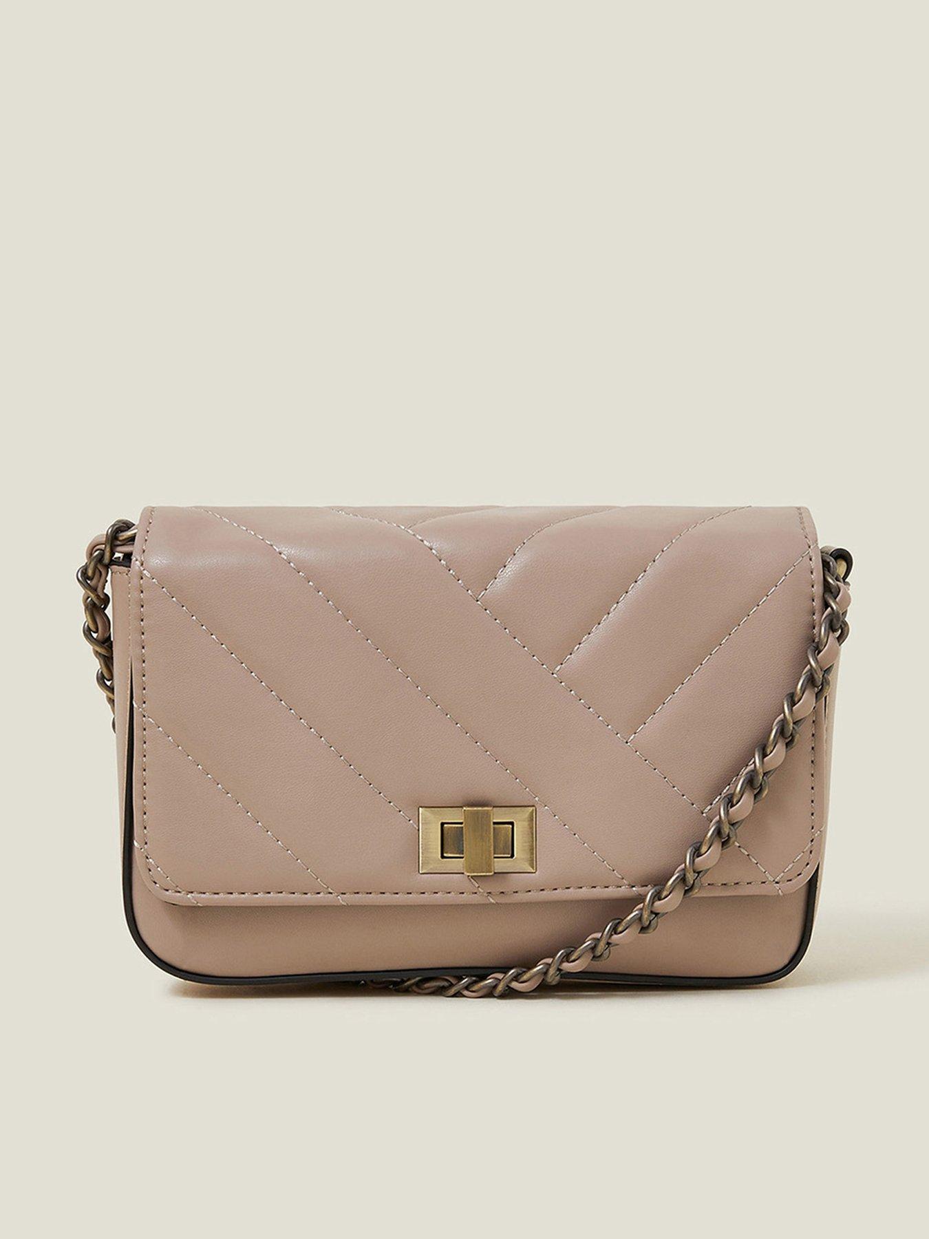 accessorize-chelsea-chain-x-body-bag-minkfront