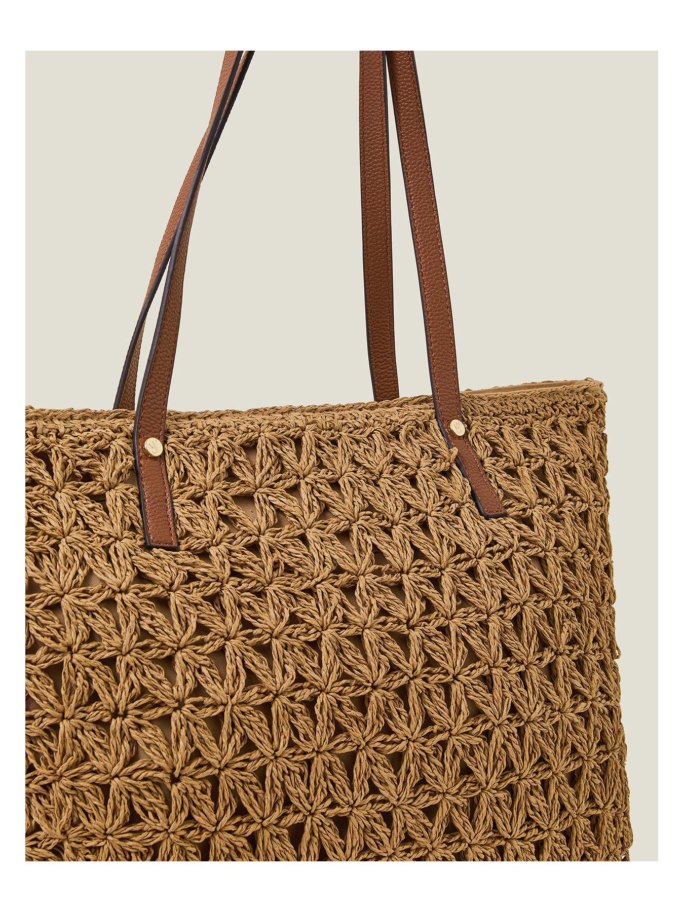 accessorize-classic-raffia-shoulder-bag-naturaloutfit