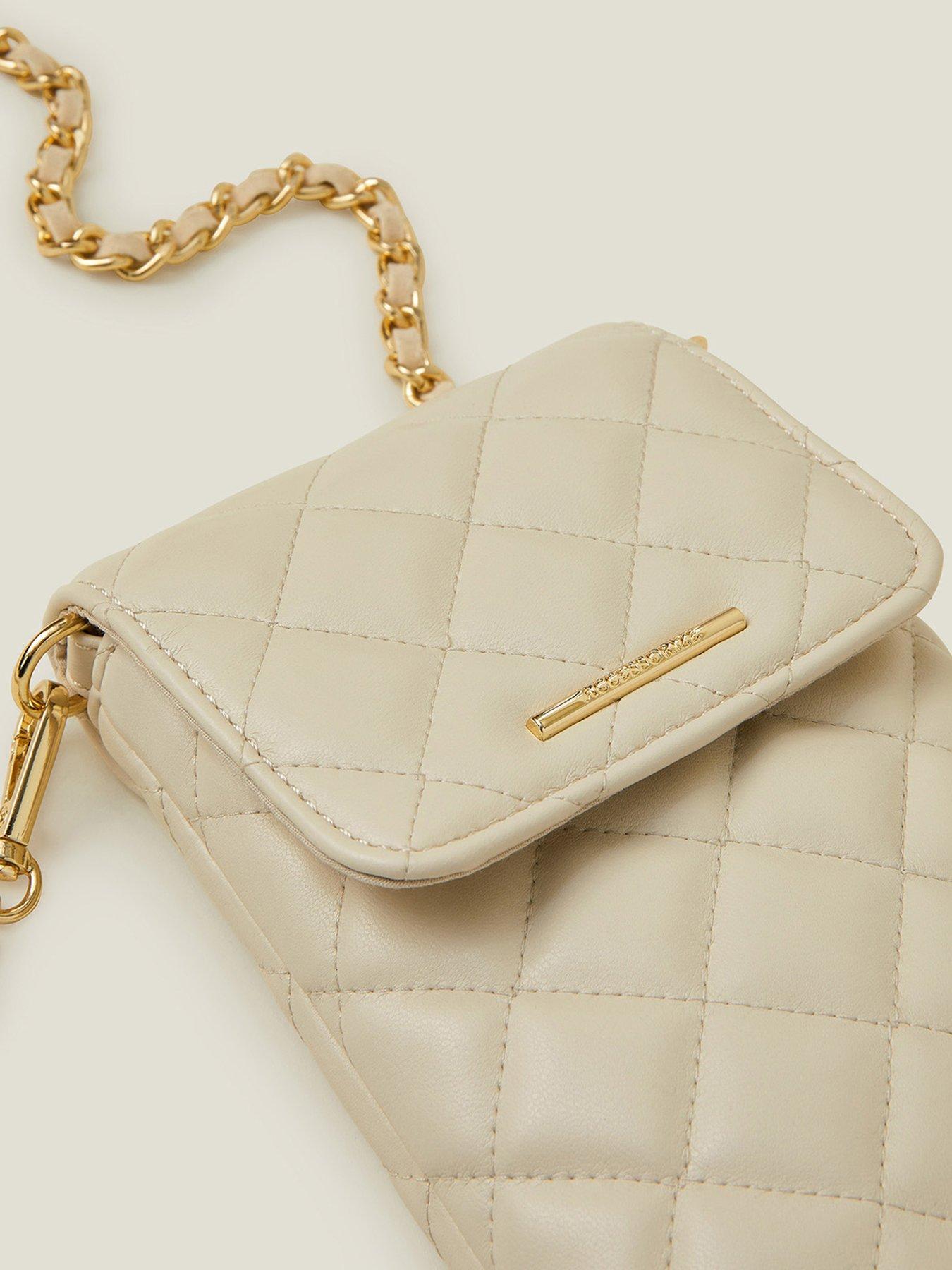 accessorize-quilted-phone-bag-creamoutfit