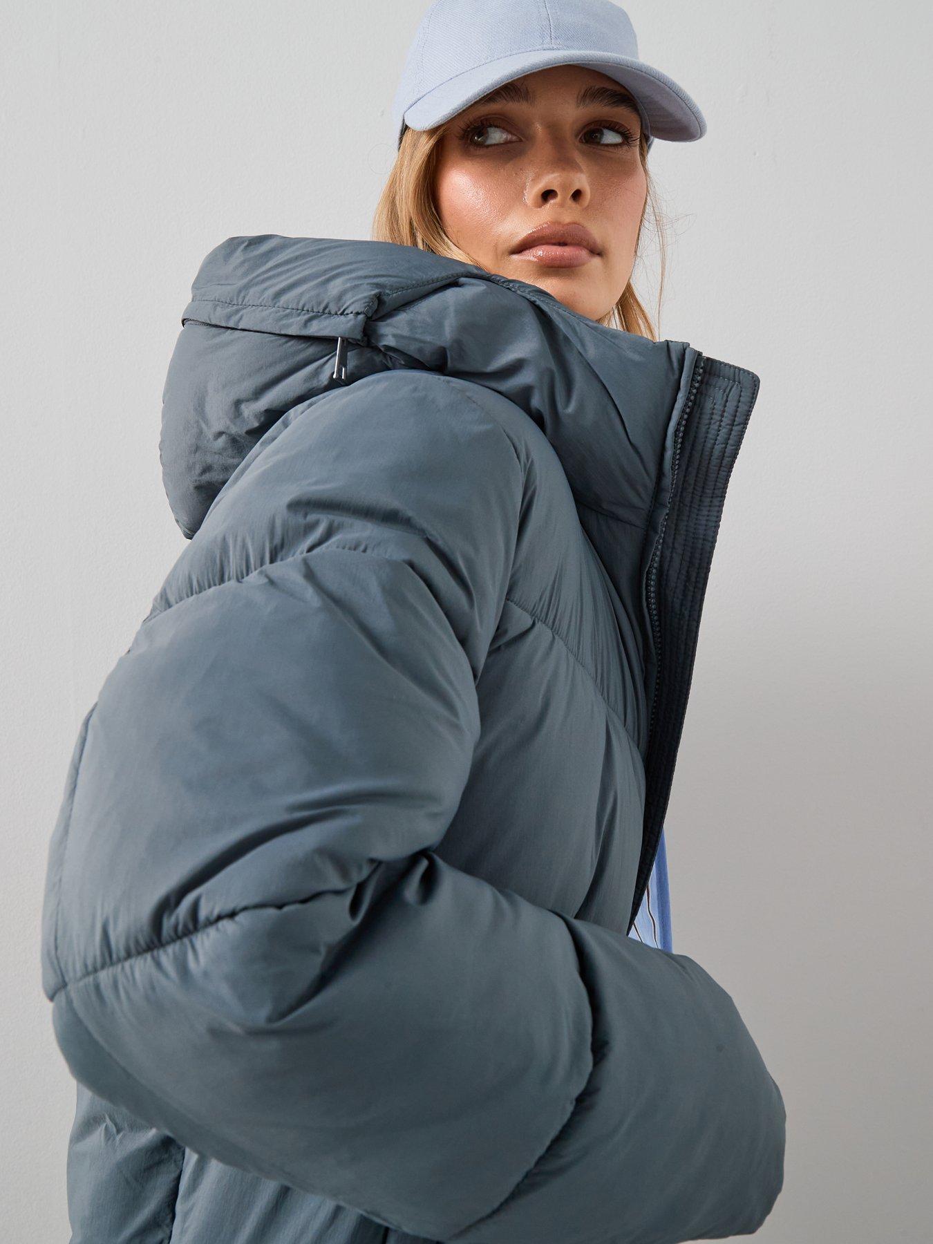 the-very-collection-short-hooded-padded-jacket-greyoutfit