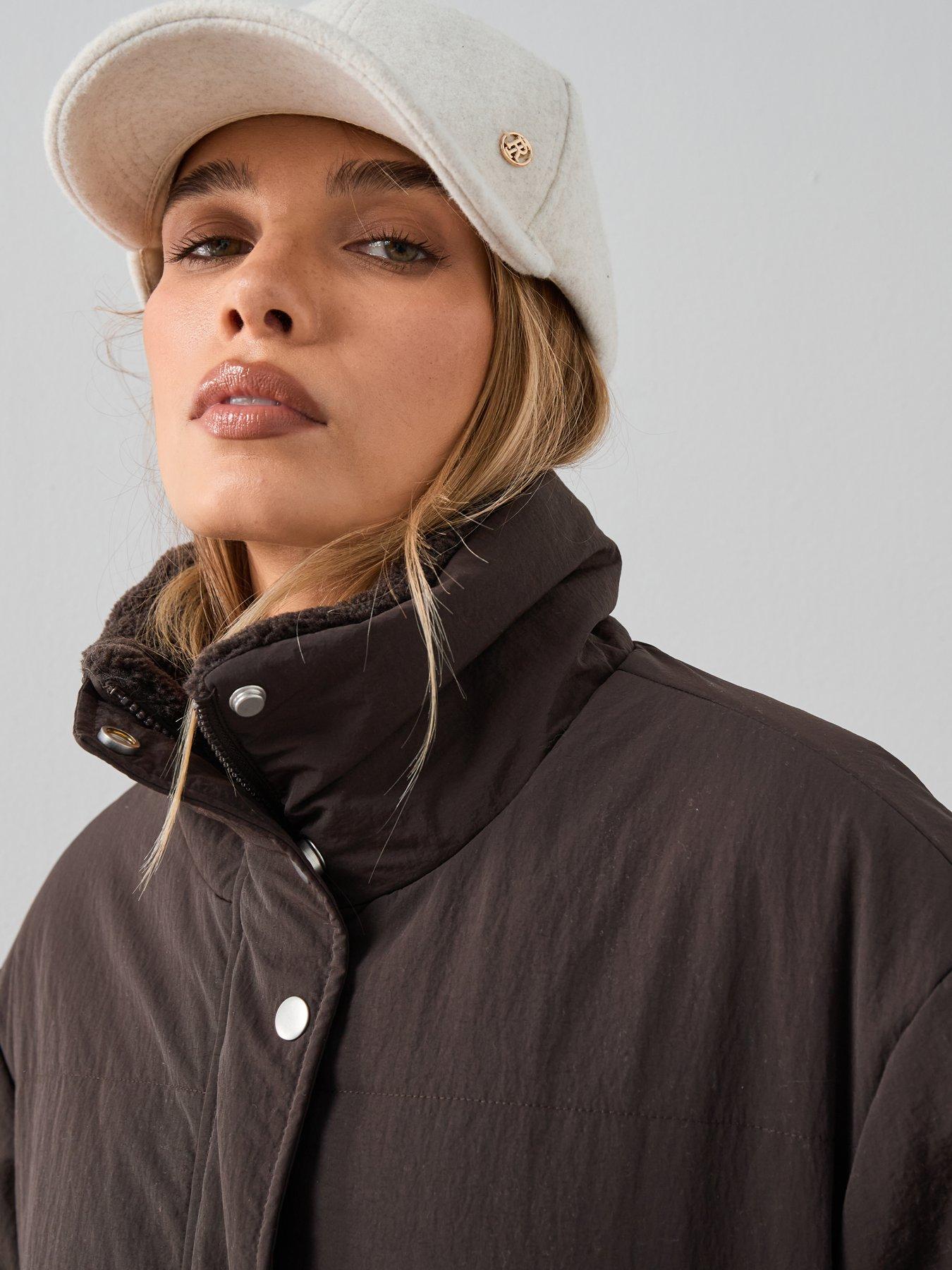 the-very-collection-reversible-quilted-jacket-with-borg-collar-brownoutfit