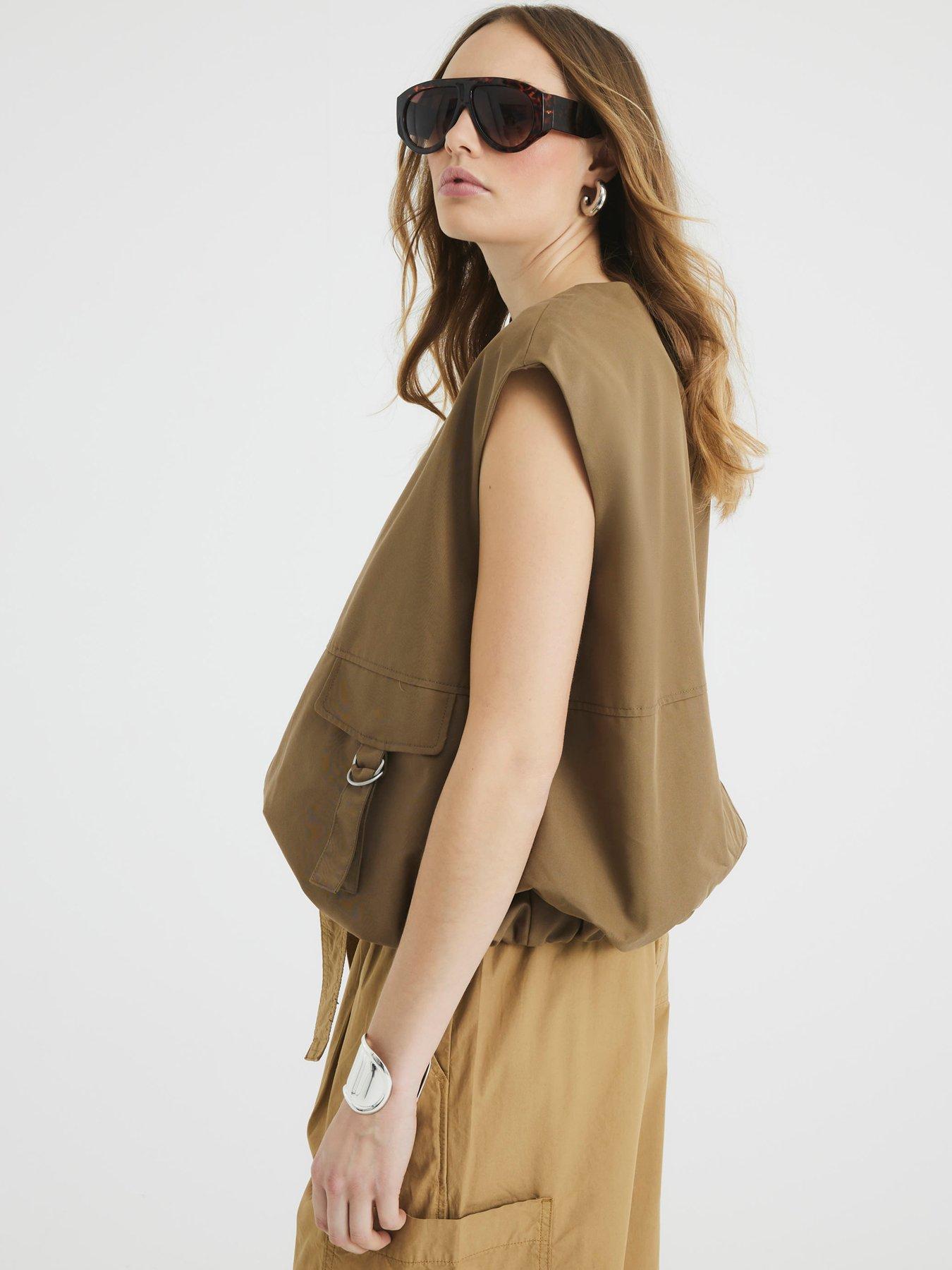 Image 2 of 6 of River Island Bubble Hem Gilet - Beige