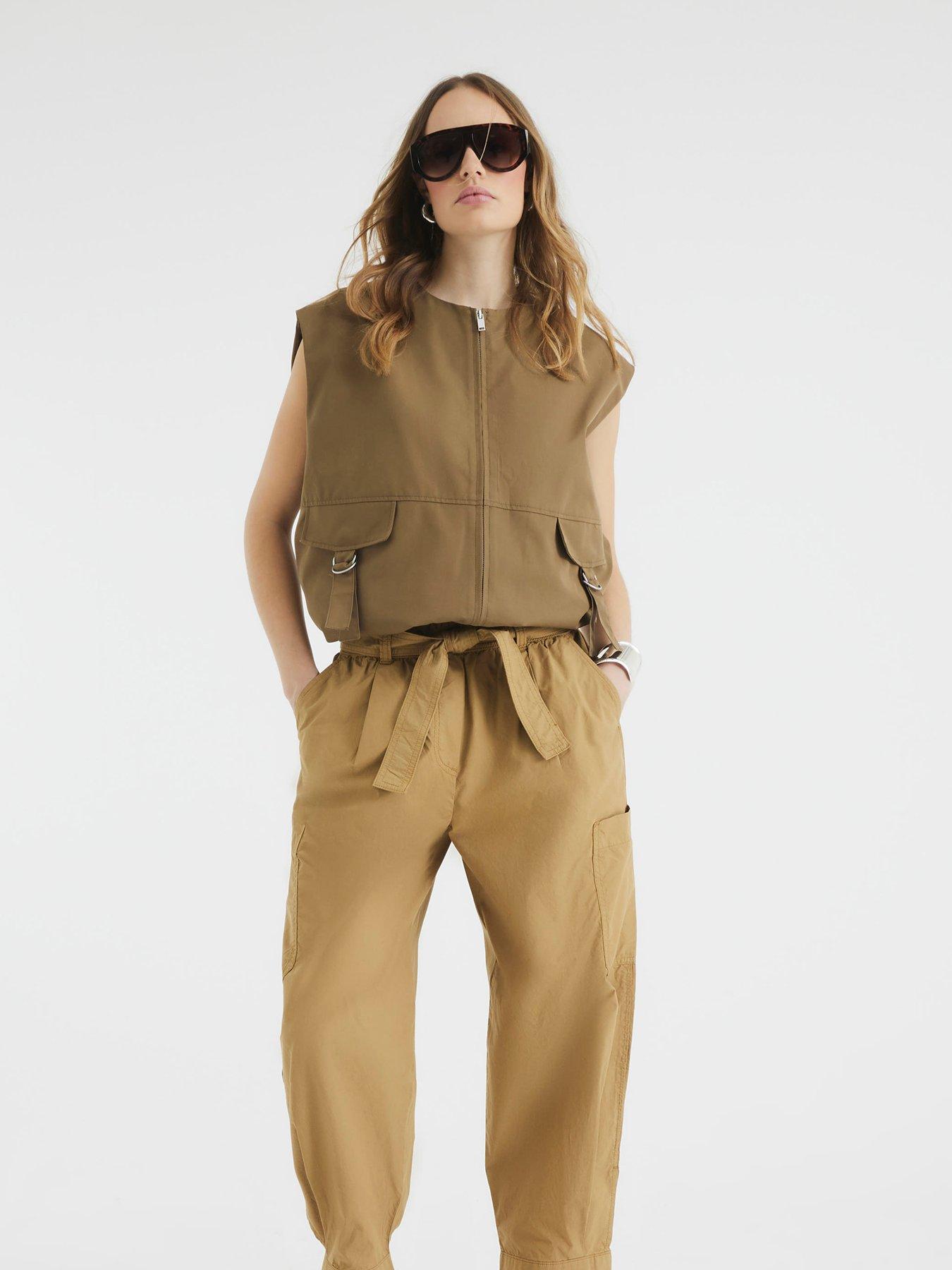 Image 4 of 6 of River Island Bubble Hem Gilet - Beige