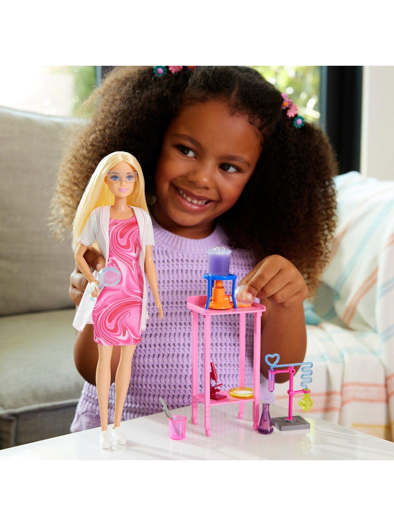 barbie-scientist-doll-and-accessoriesstillFront