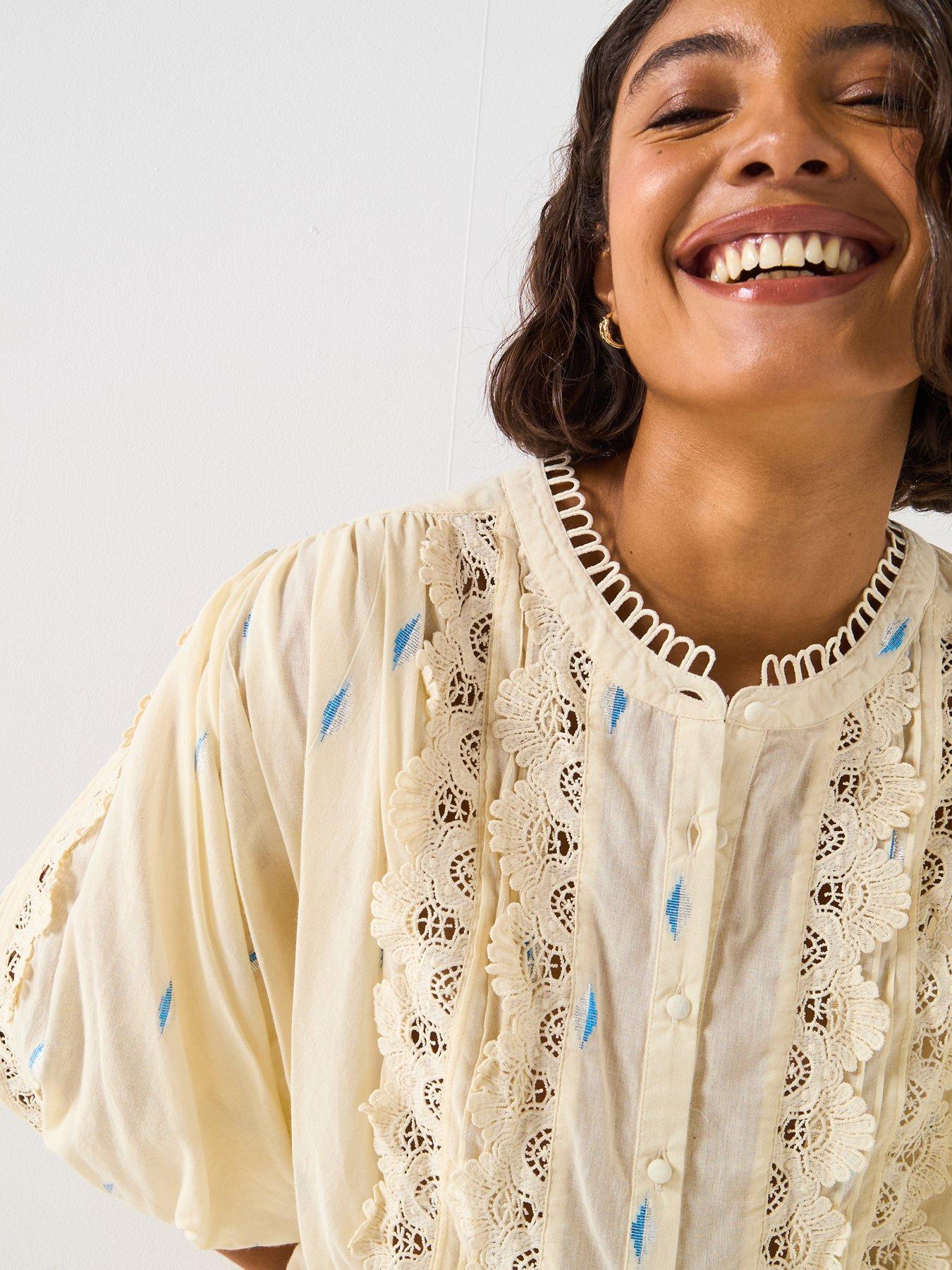v-by-very-lace-insert-balloon-sleeve-foil-blouse-creamoutfit