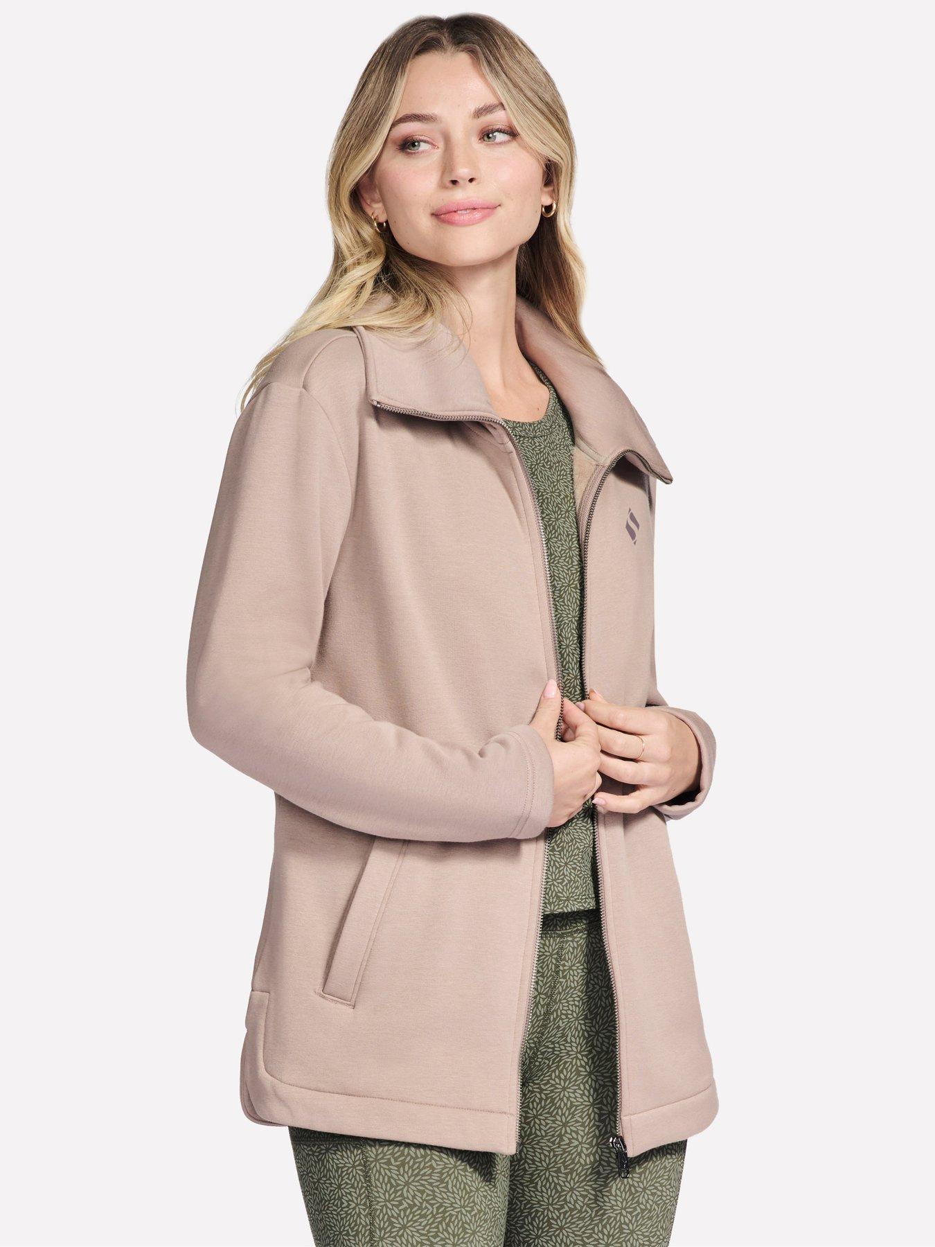 skechers-go-snuggle-full-zip-jacket-beigeoutfit