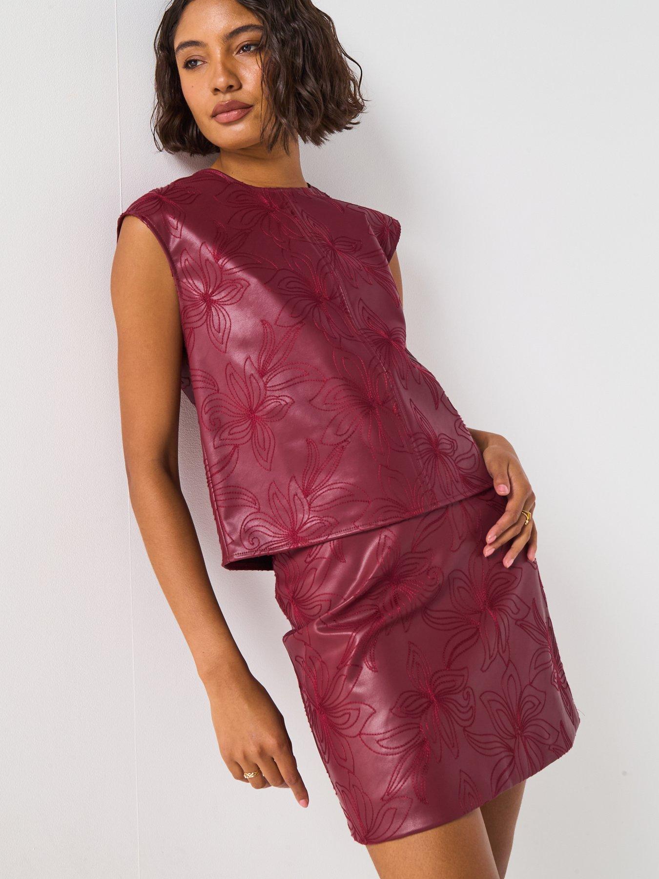 v-by-very-embroidered-pu-mini-skirt-burgundydetail