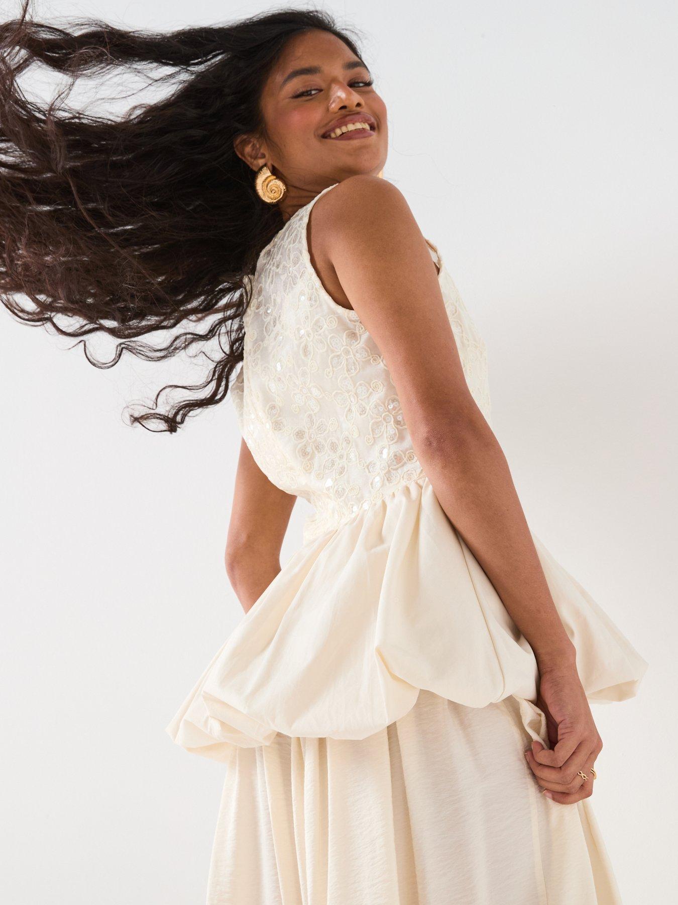 v-by-very-flower-puffball-blouse-whitedetail