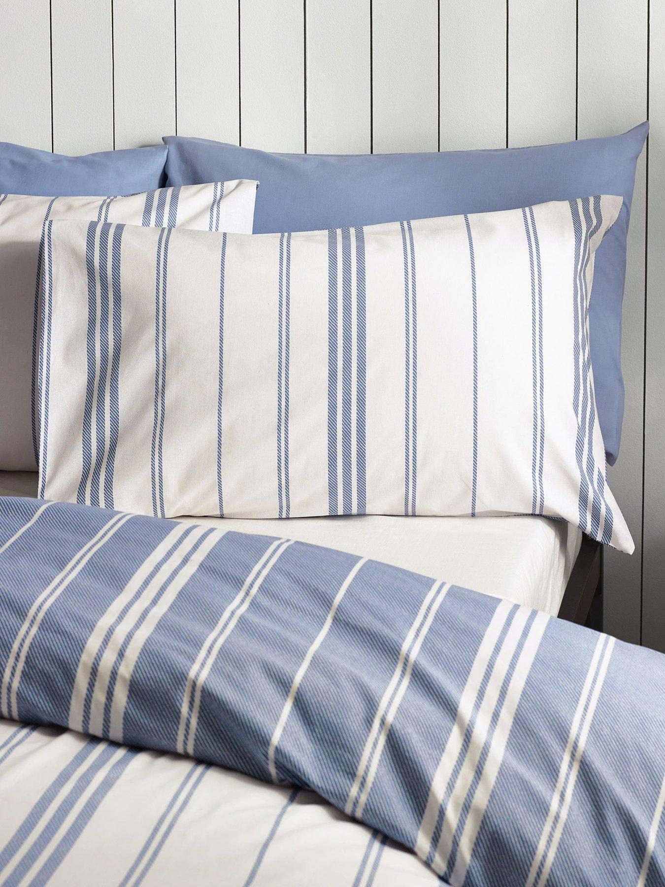 catherine-lansfield-harbour-stripe-duvet-set--singledetail