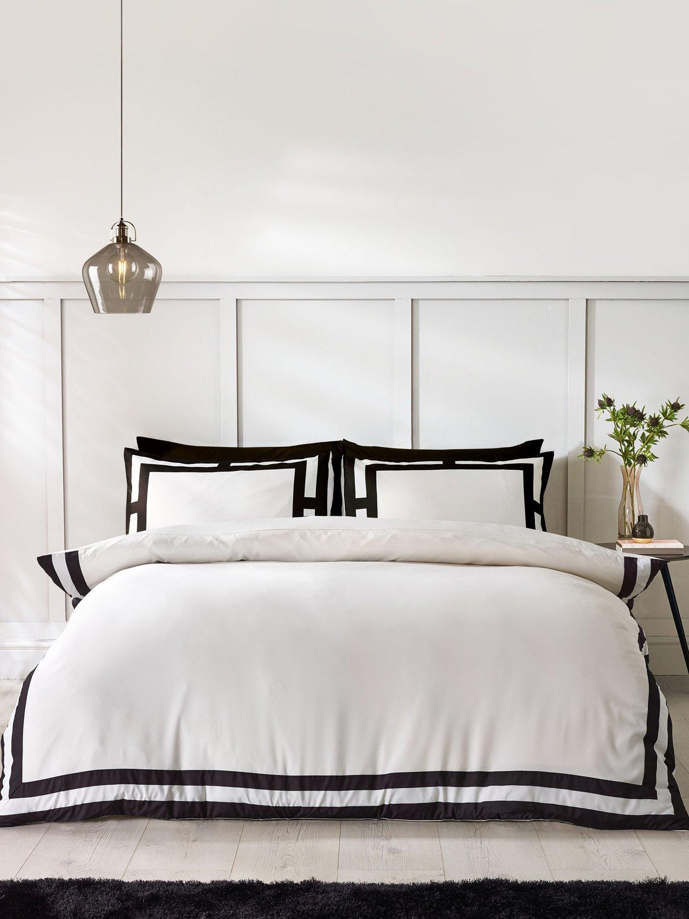 catherine-lansfield-so-soft-mono-panel-duvet-cover-set