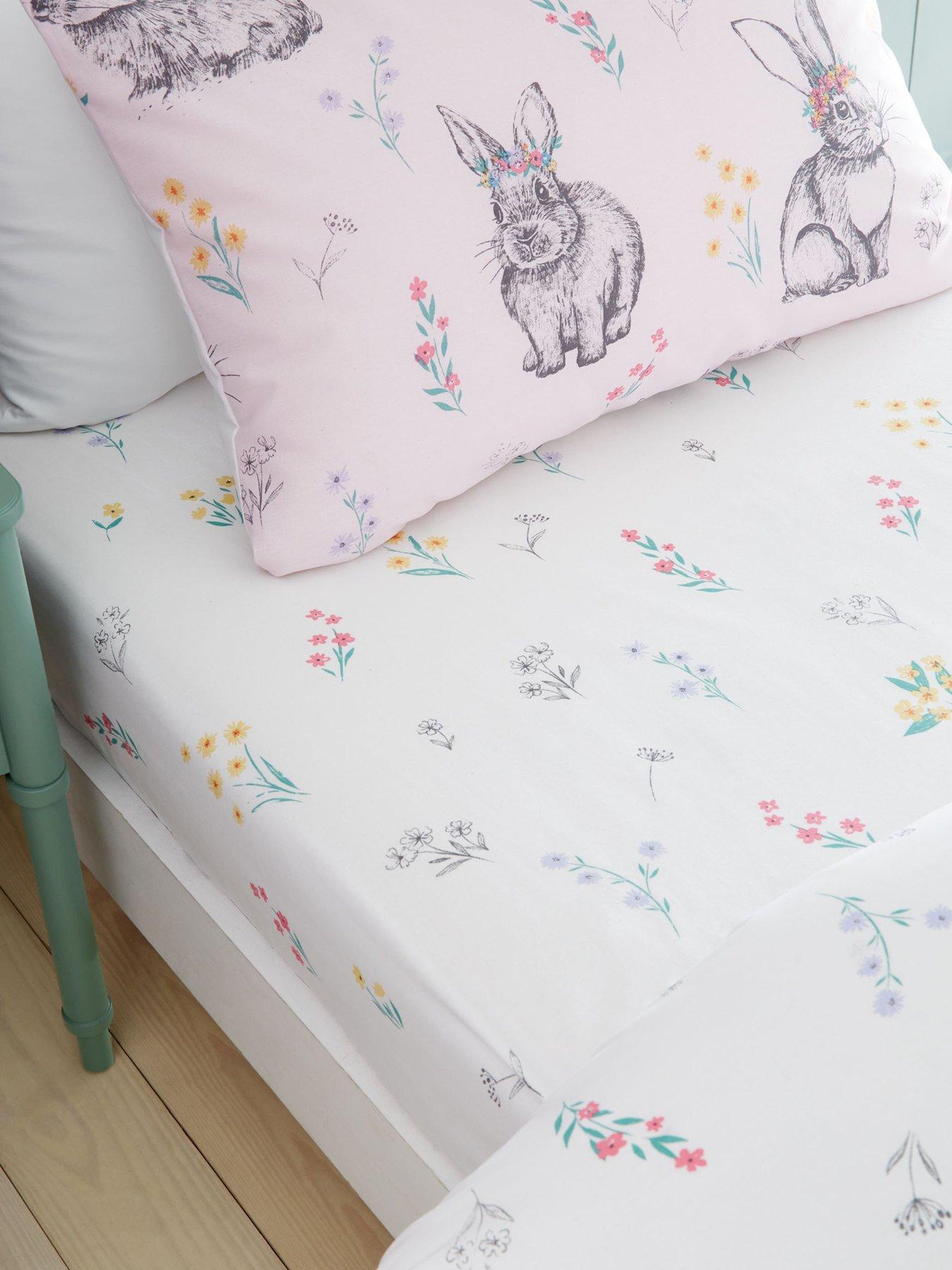 Image of Catherine Lansfield Bunny Tails Ditsy Fitted Sheet