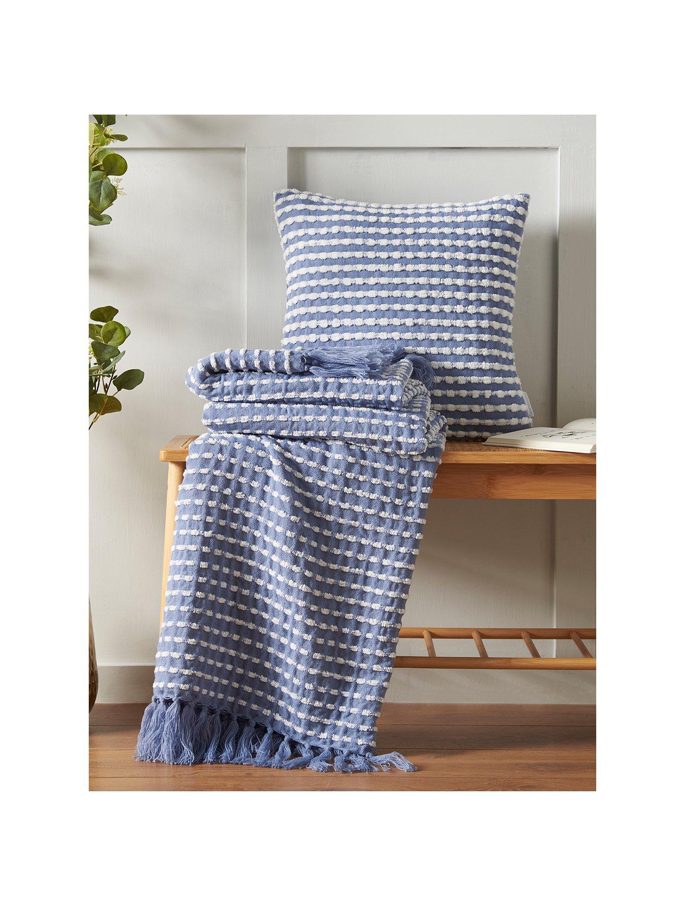 Image 2 of 5 of Catherine Lansfield Stab Stitch Throw