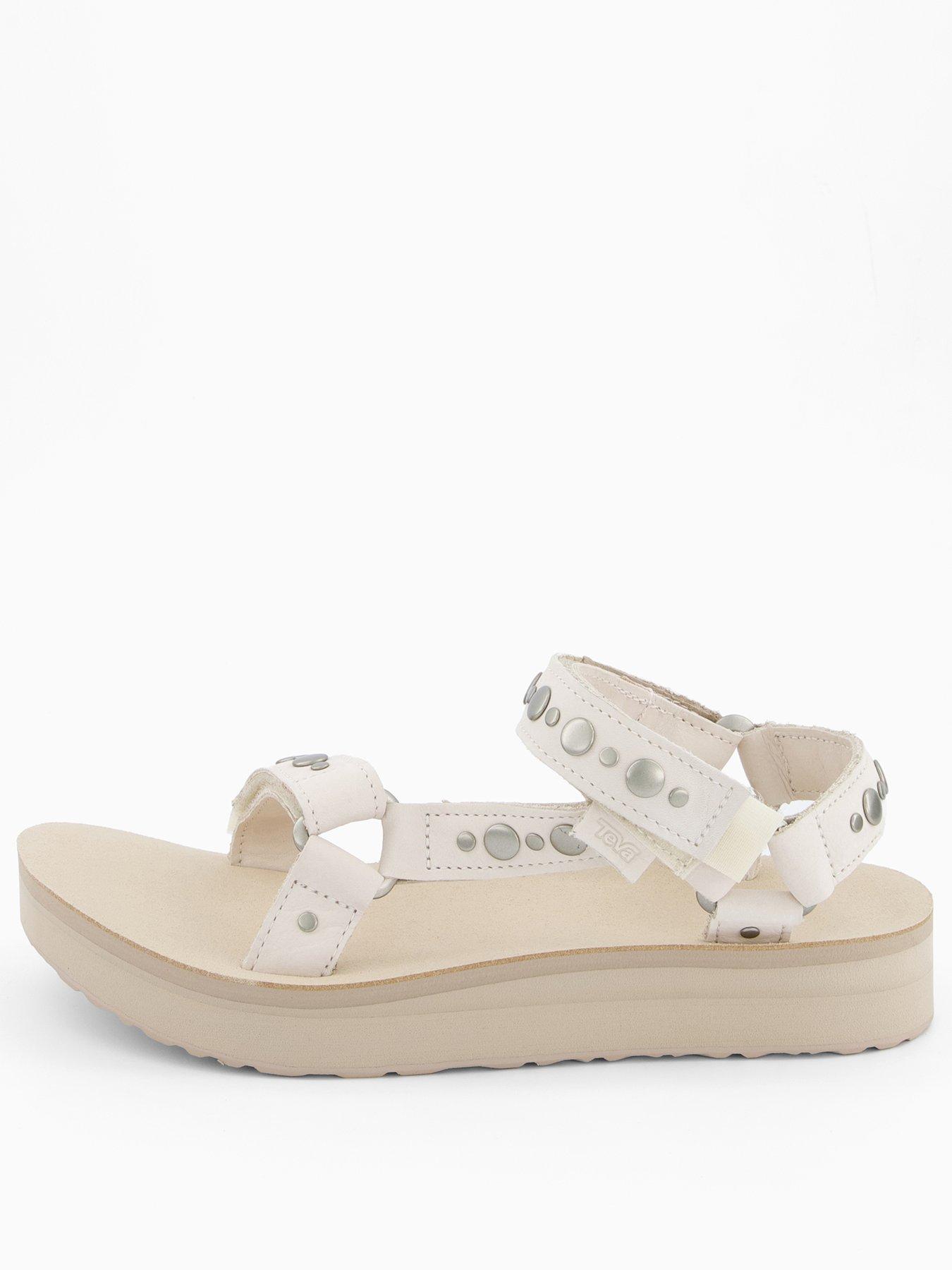 teva-midform-universal-studded-sandals-beigestillFront