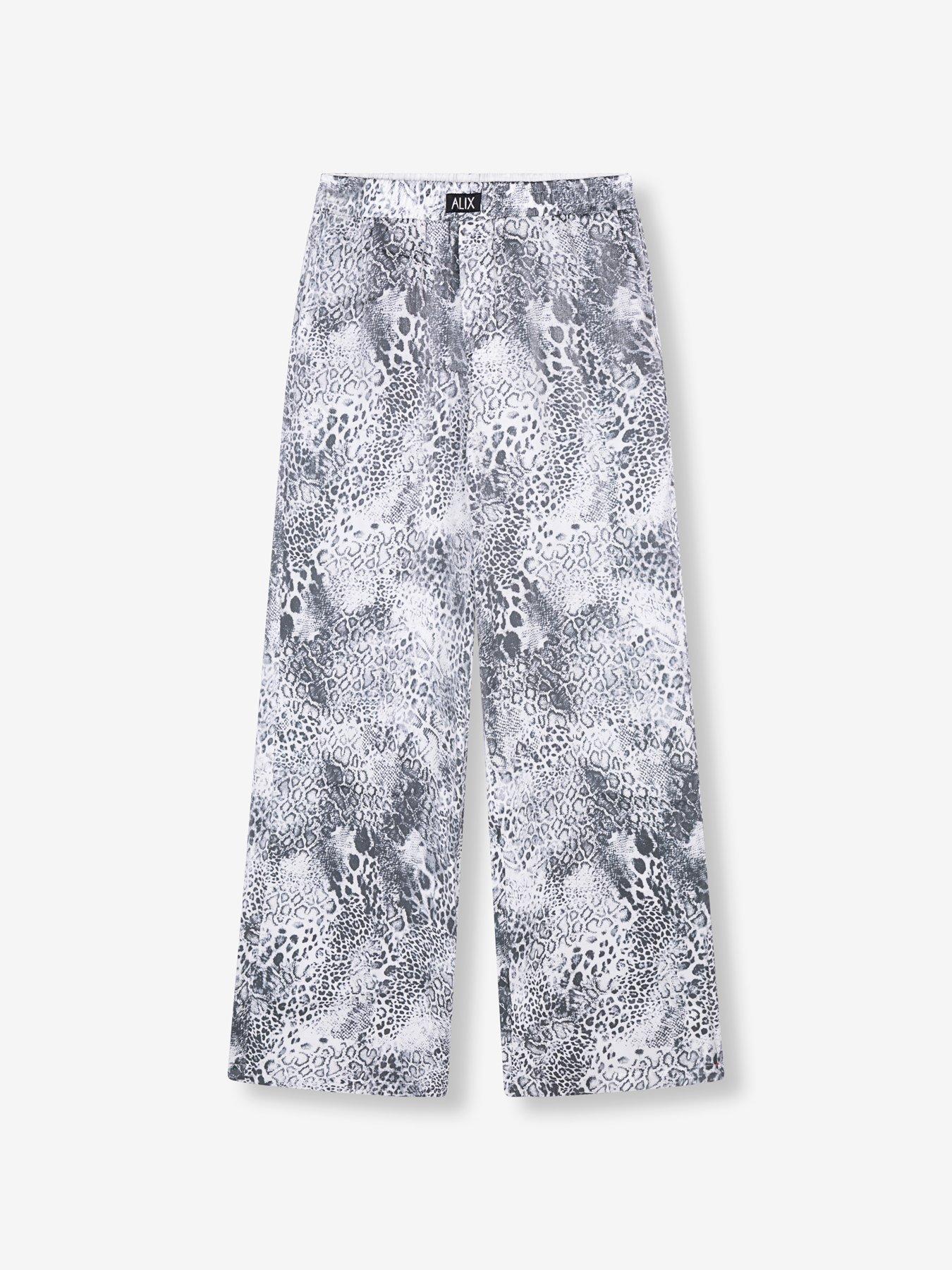 alix-the-label-animal-wide-leg-pants-greyoutfit