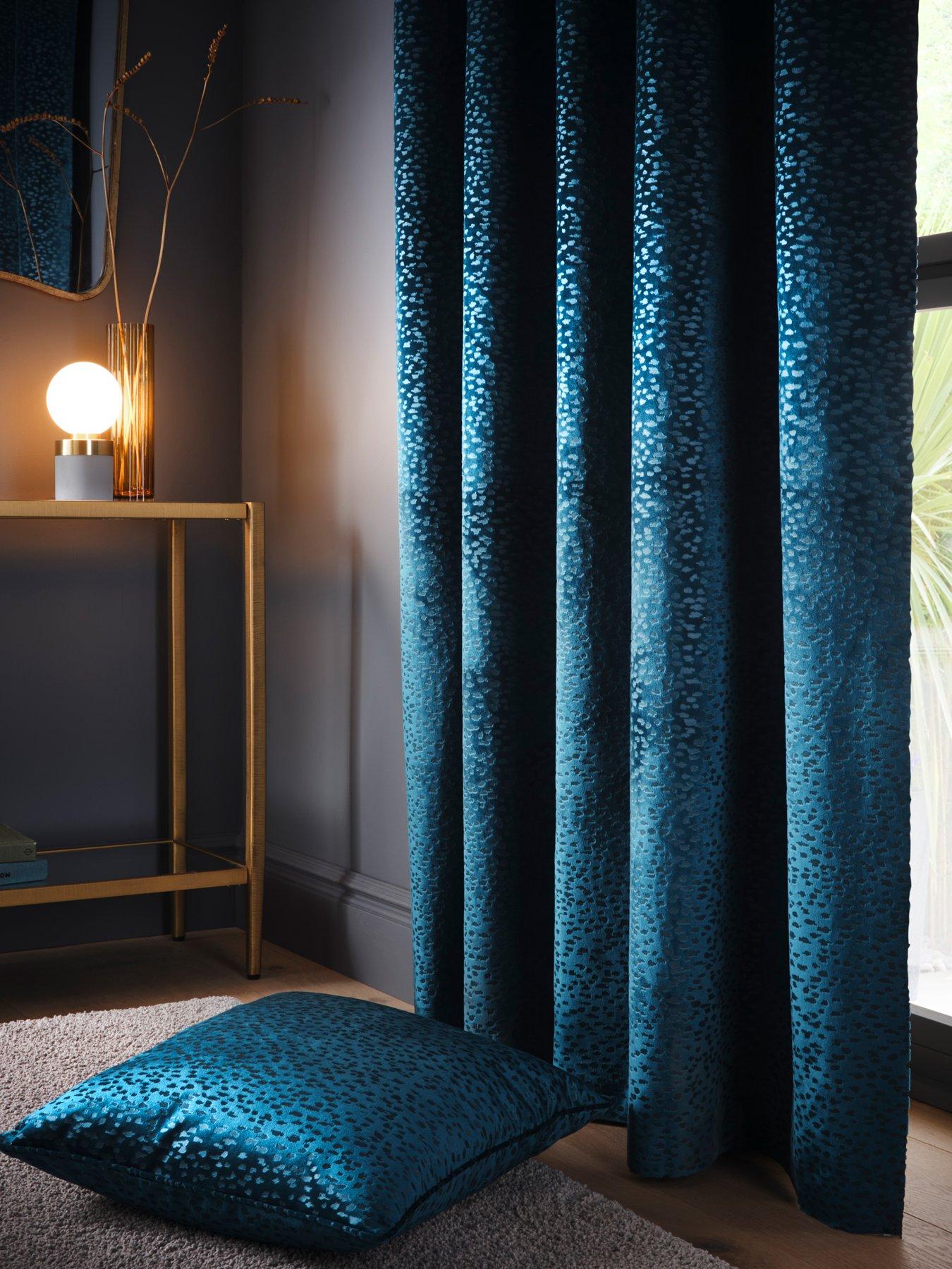 studio-g-vienna-peacock-eyelet-curtains--90x72stillFront