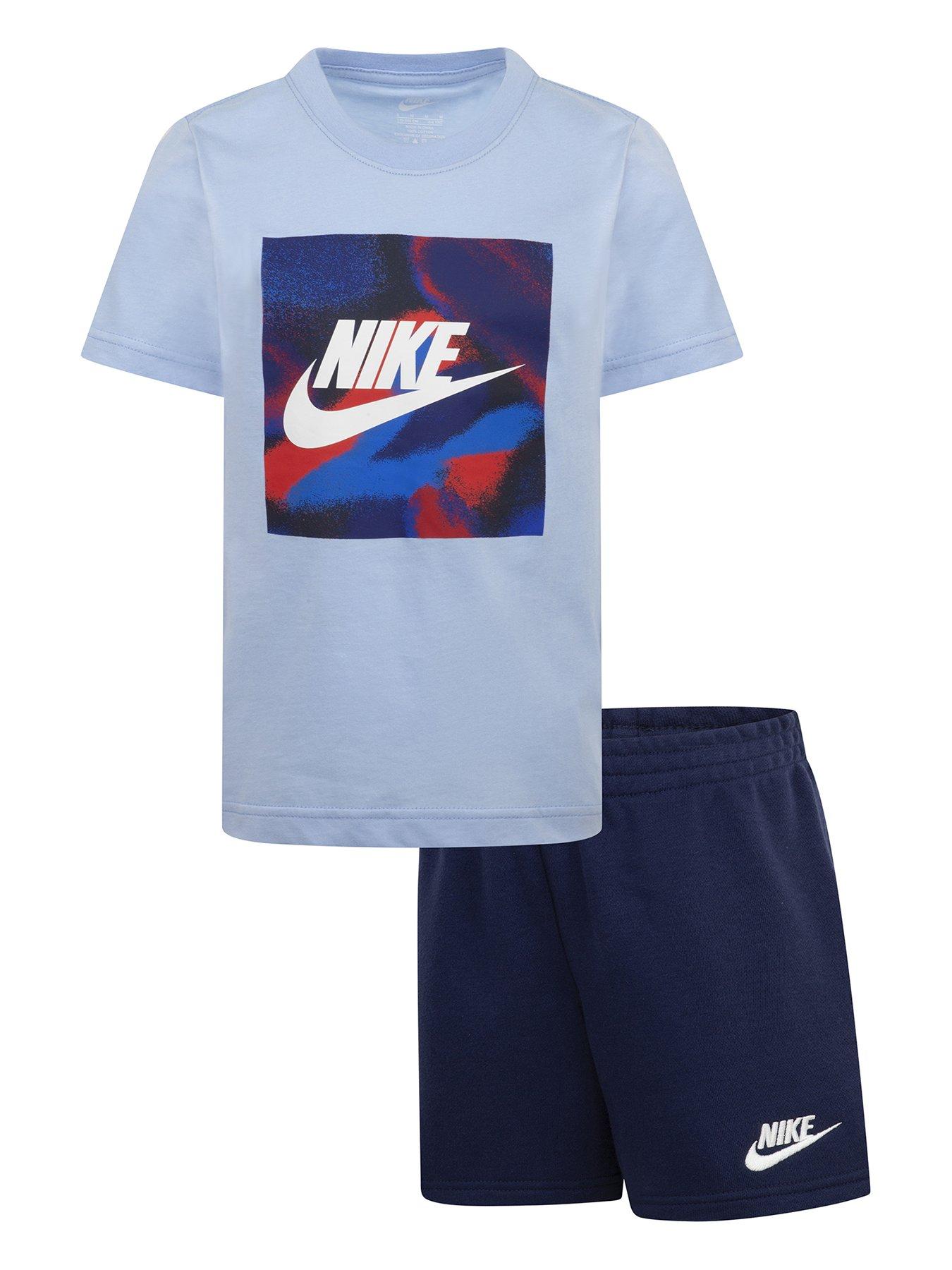 Image 1 of 4 of Nike Kids Boys Club Express S/s T-shirt And Short Set - Blue