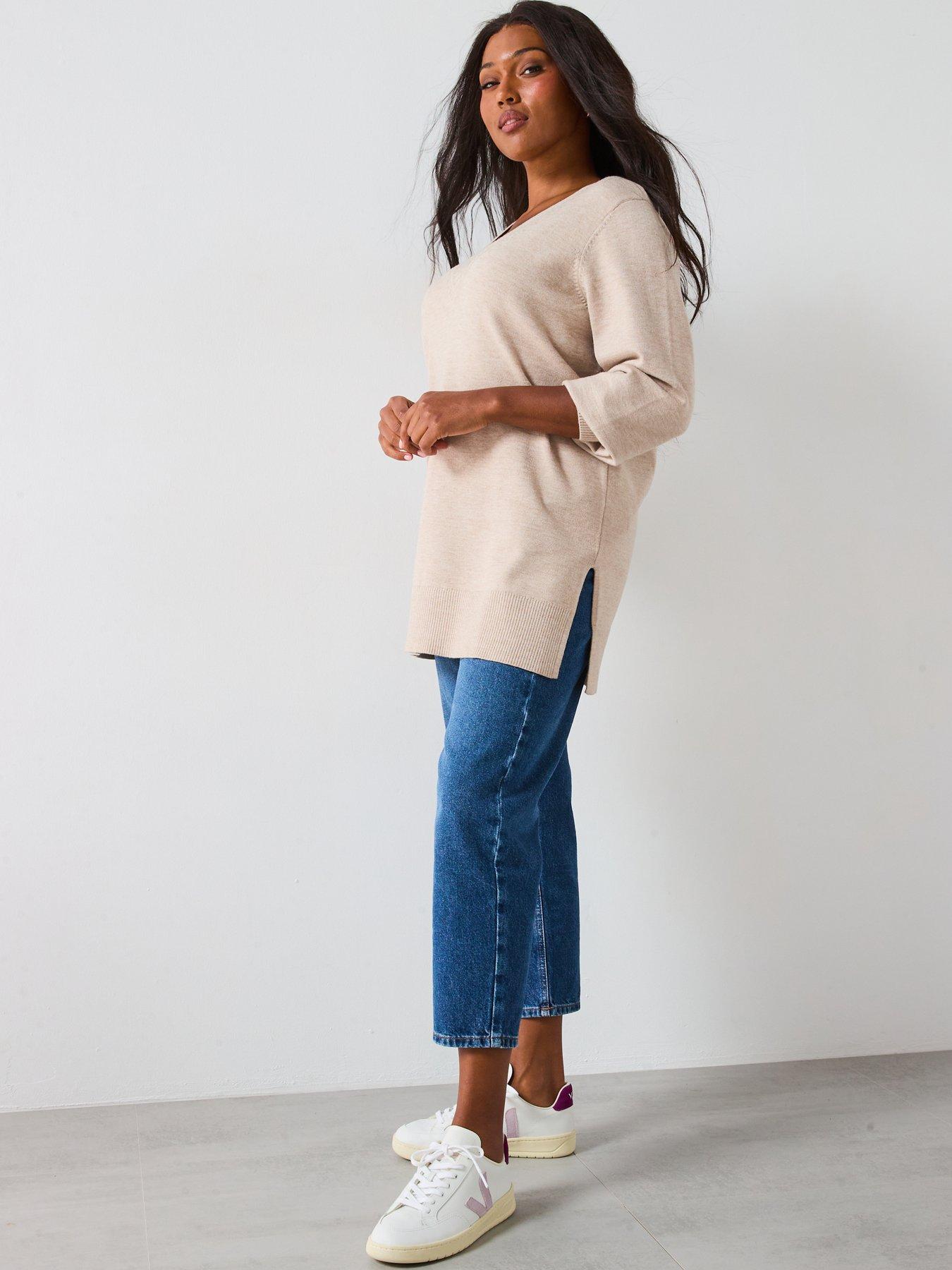 v-by-very-curve-classic-comfort-v-neck-split-hem-longline-jumper-beigeoutfit