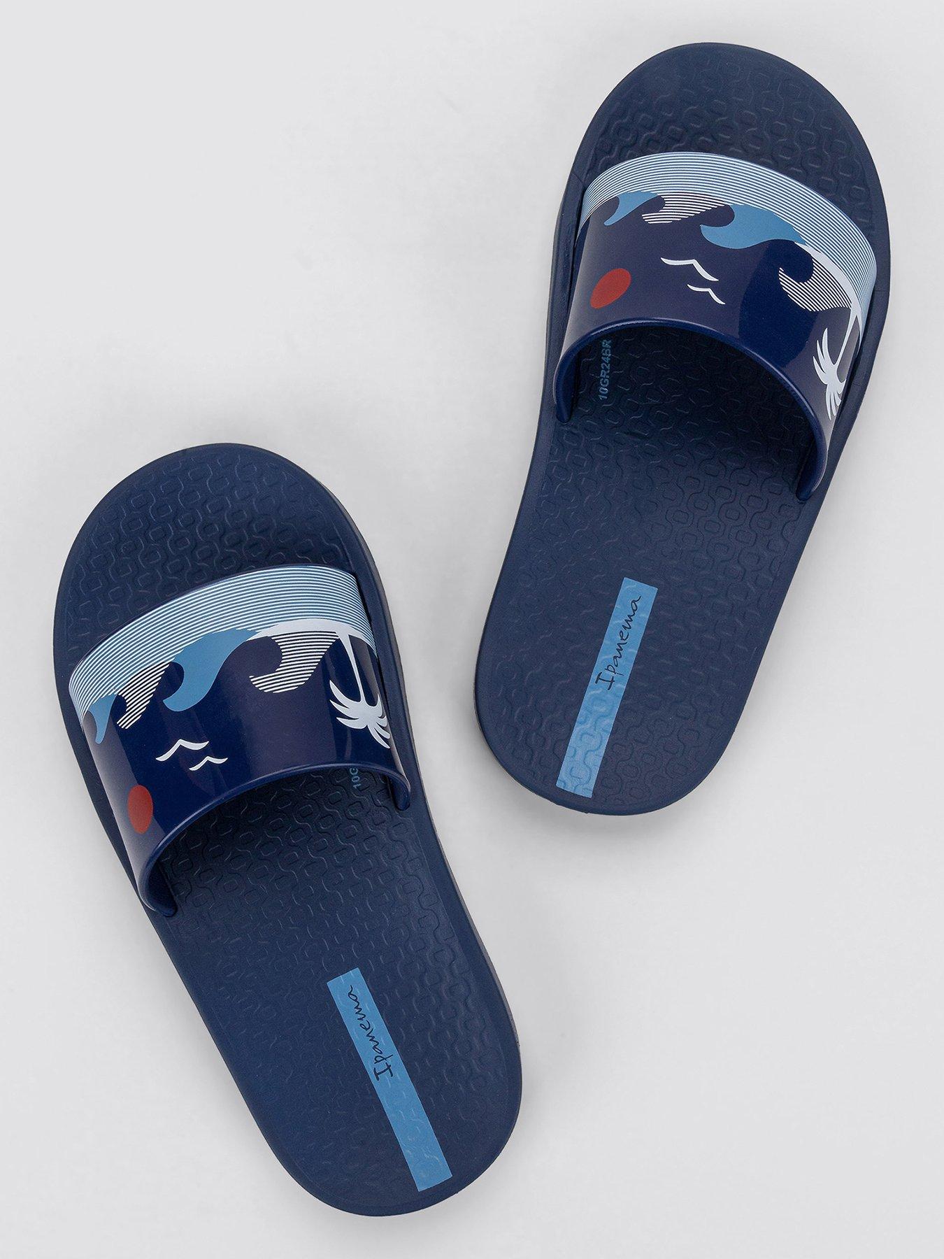 ipanema-urban-vi-slide-kids-blueoutfit