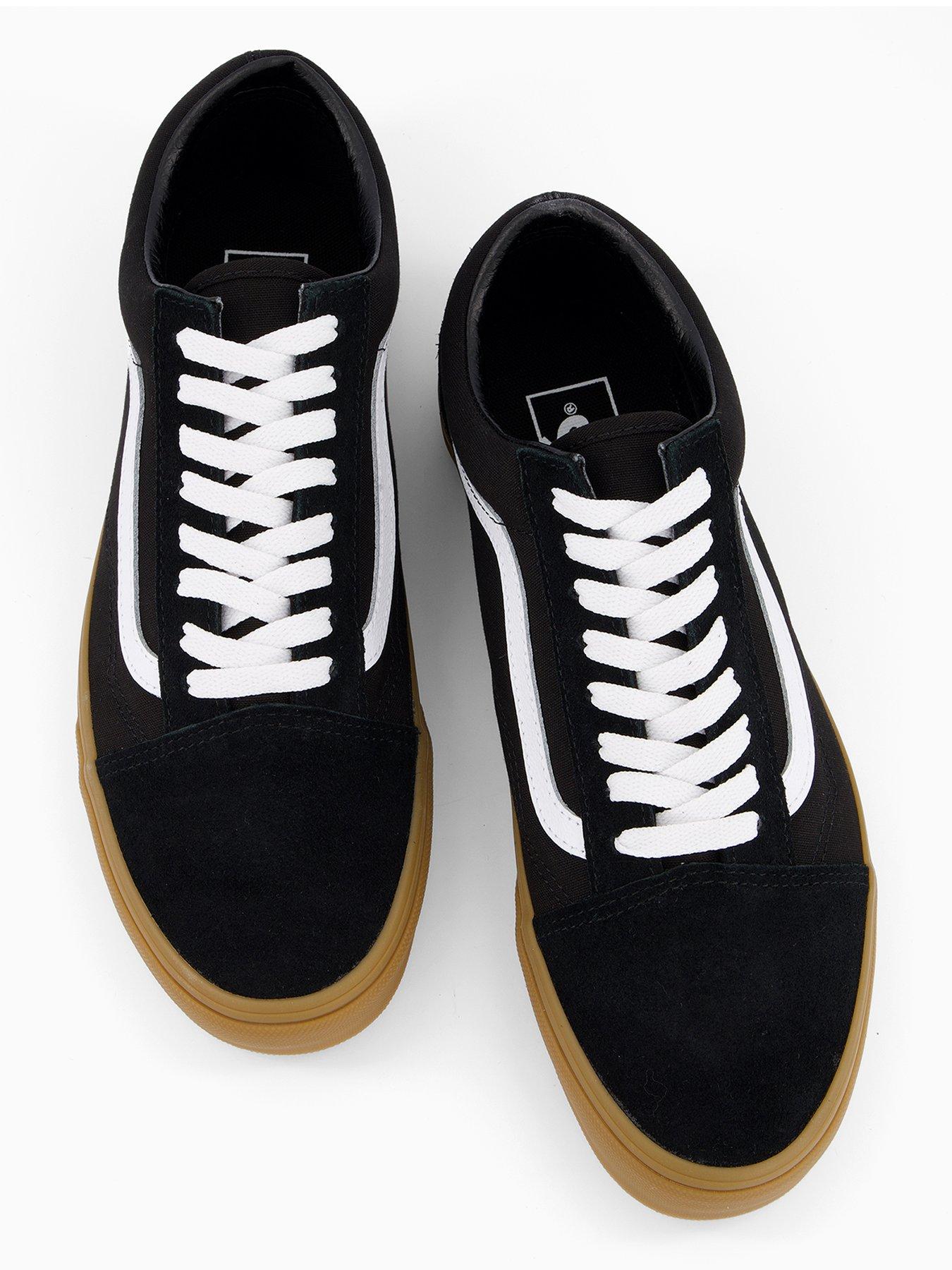 vans-unisex-old-skool-trainers-blackoutfit
