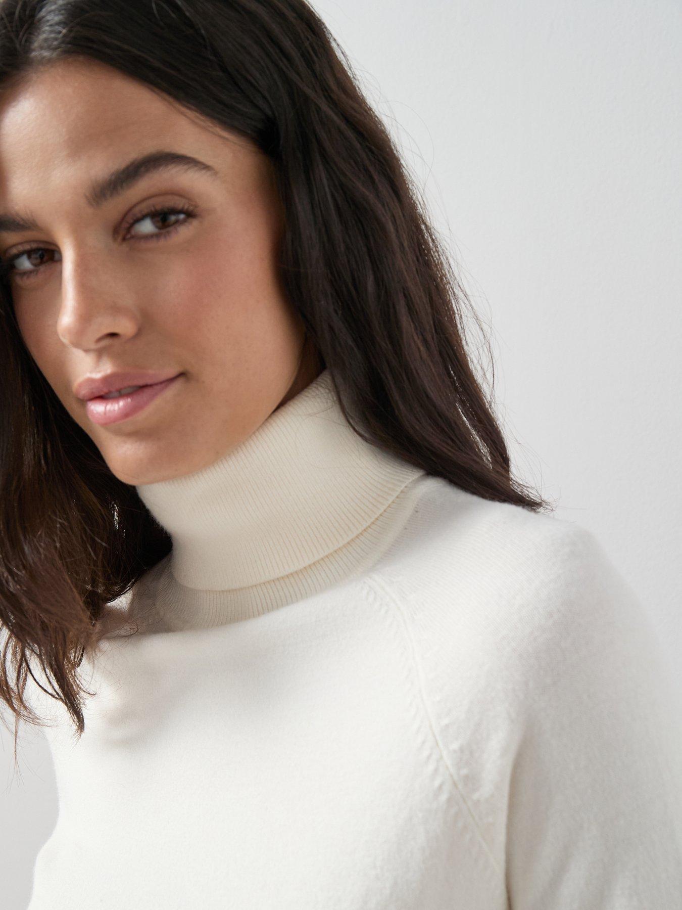 the-very-collection-classic-comfort-roll-neck-jumper-whiteoutfit