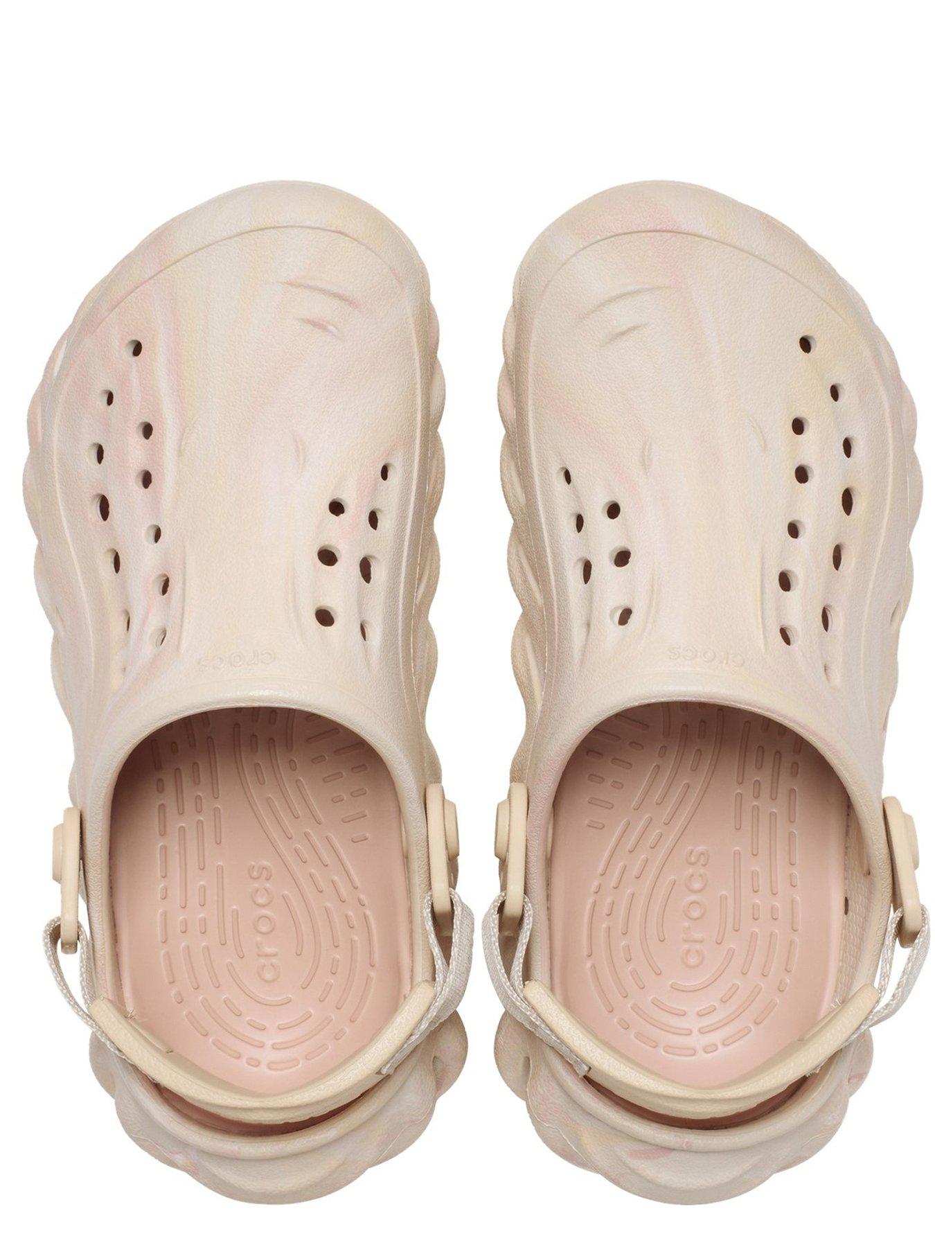crocs-crocs-kids-echo-marbledoutfit