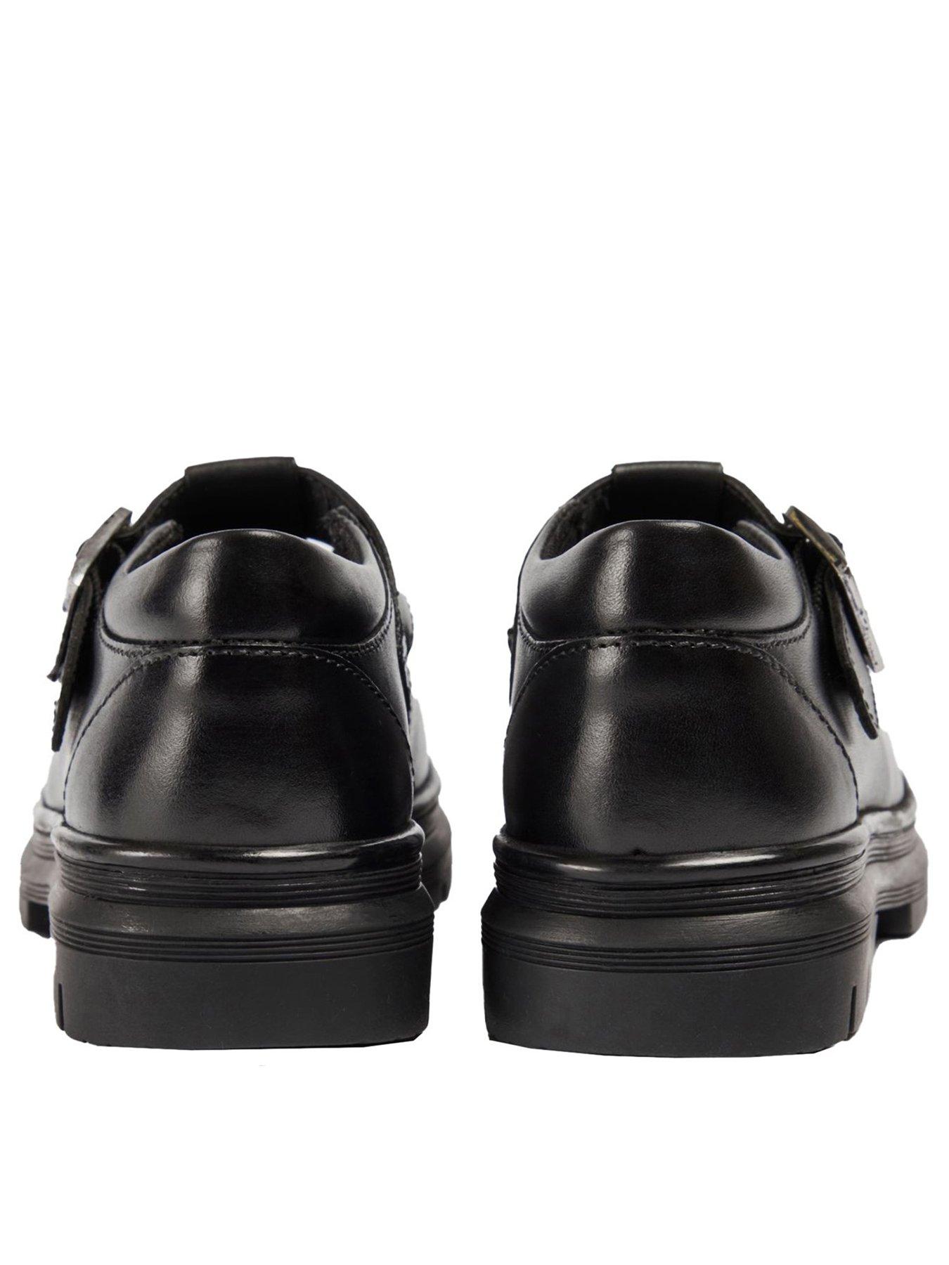 pod-pod-youth-emilie-leatherback