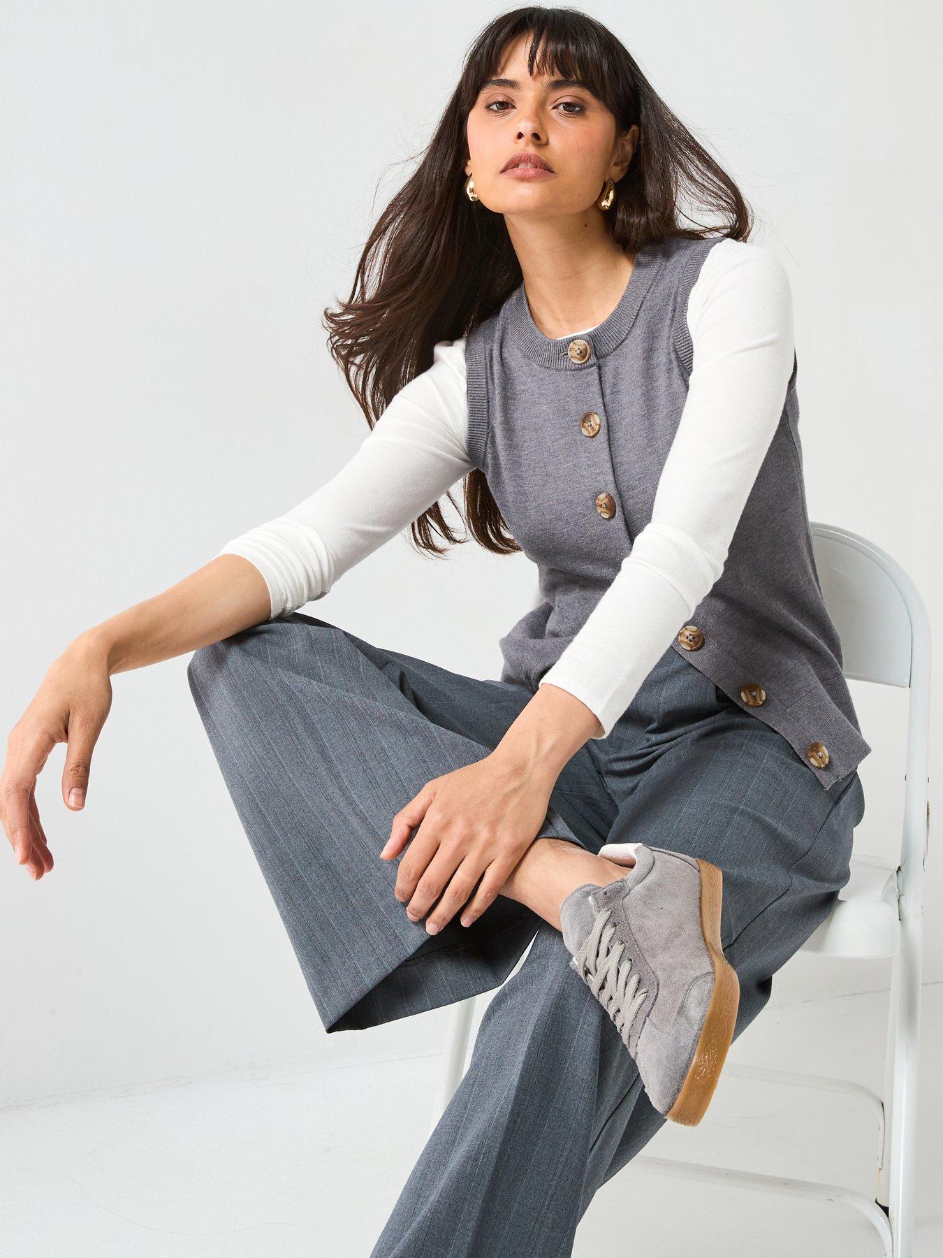 v-by-very-classic-comfort-button-through-sleeveless-tank-greydetail