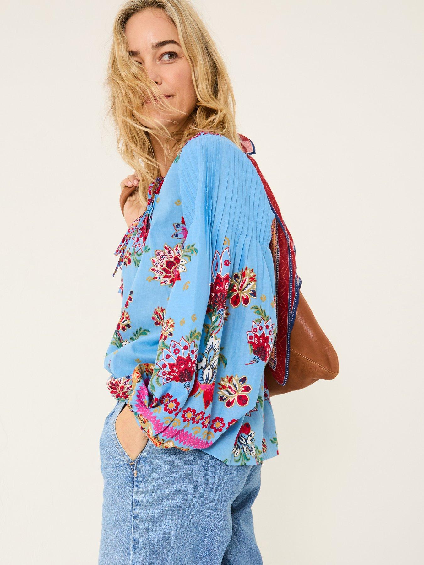 Image 4 of 5 of FatFace Sandy Blouse - Blue