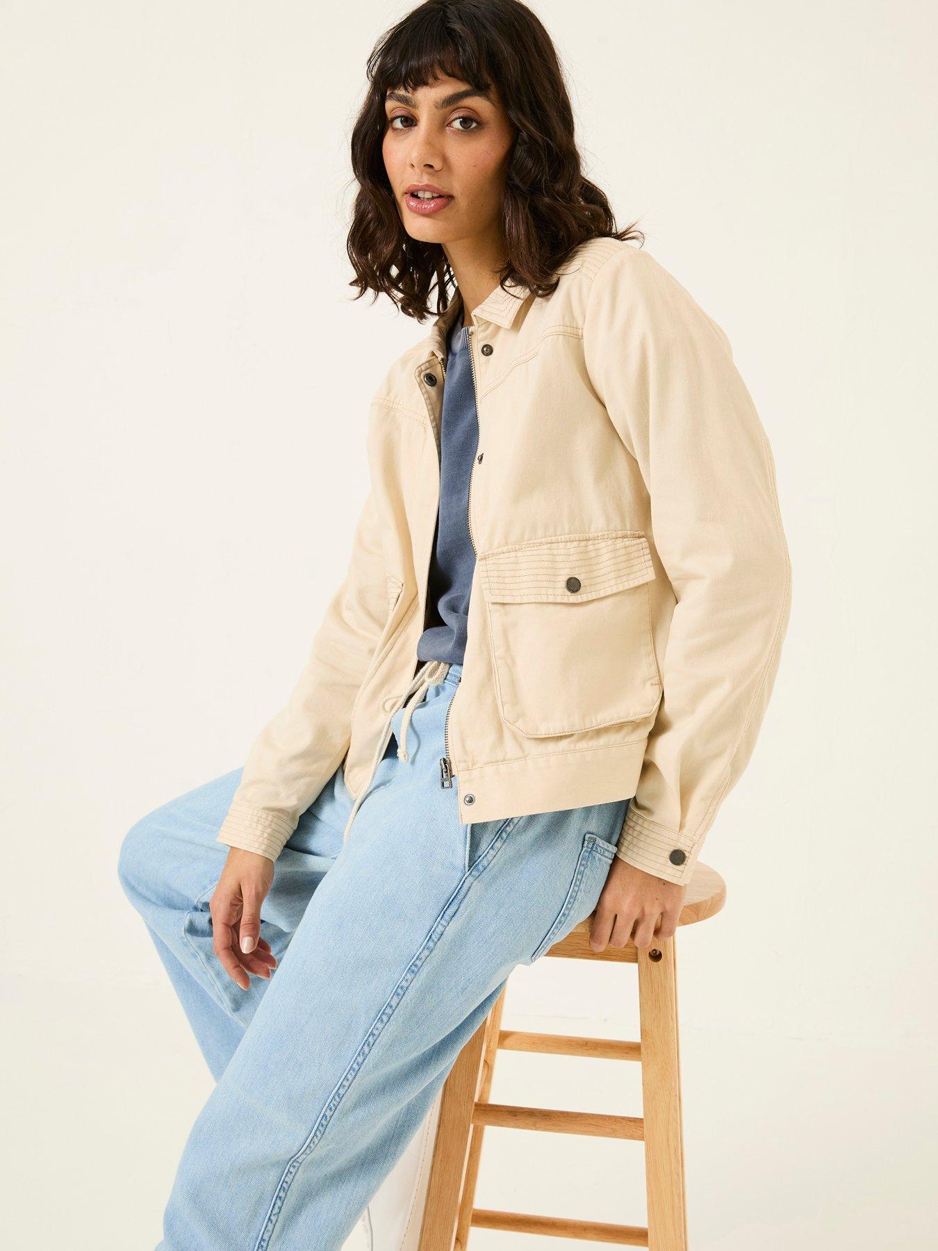 fatface-sienna-crop-jacket-beigeback