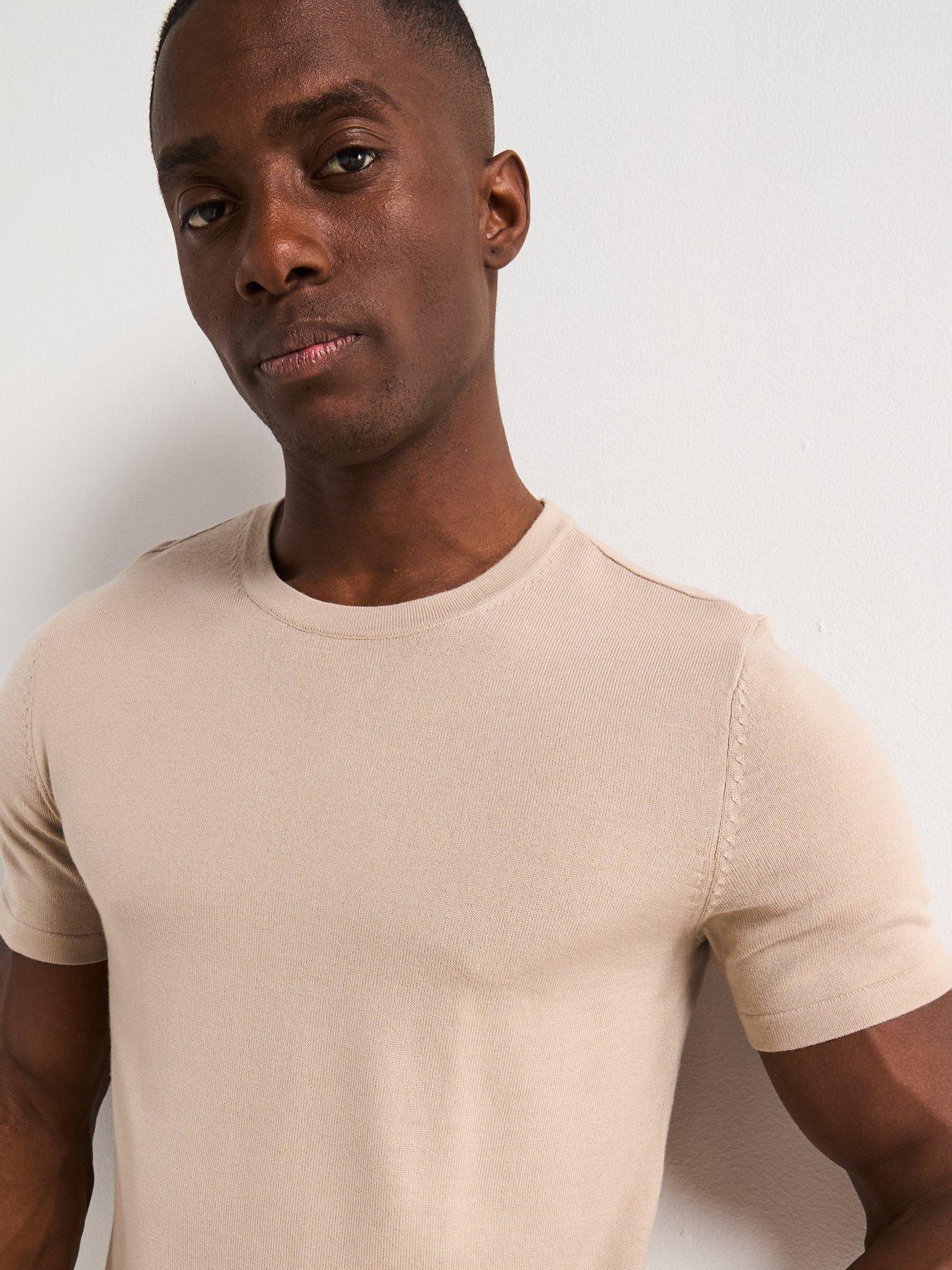 Image 4 of 6 of Very Man Merino Wool Short Sleeve Crew Neck - Beige