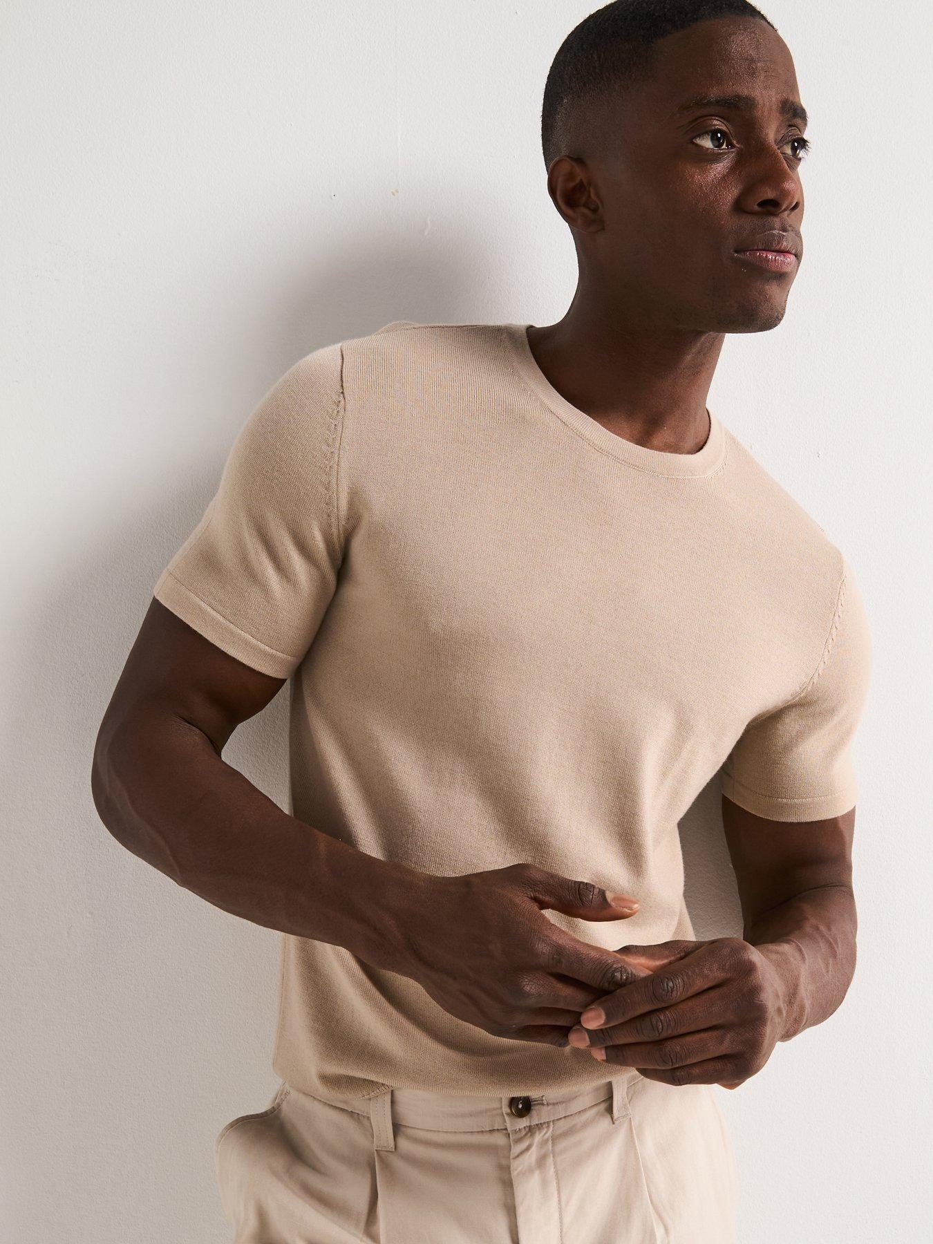 Image 5 of 6 of Very Man Merino Wool Short Sleeve Crew Neck - Beige