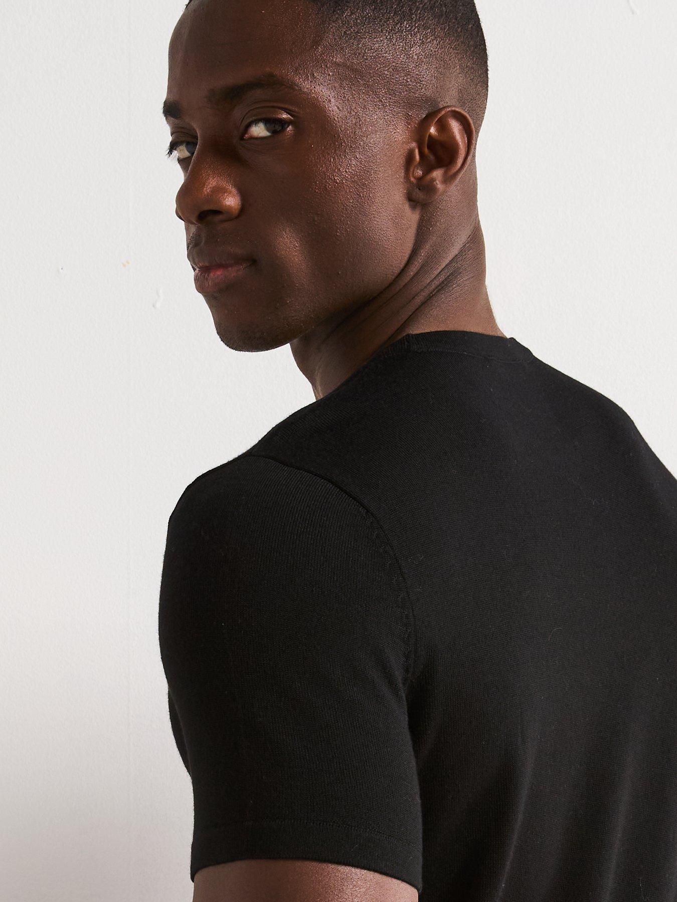 very-man-merino-wool-short-sleeve-jumper-blackdetail