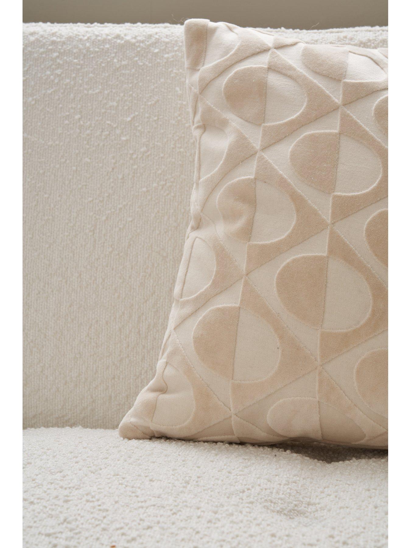 Image 7 of 7 of The Very Collection Geo Classical Cushion
