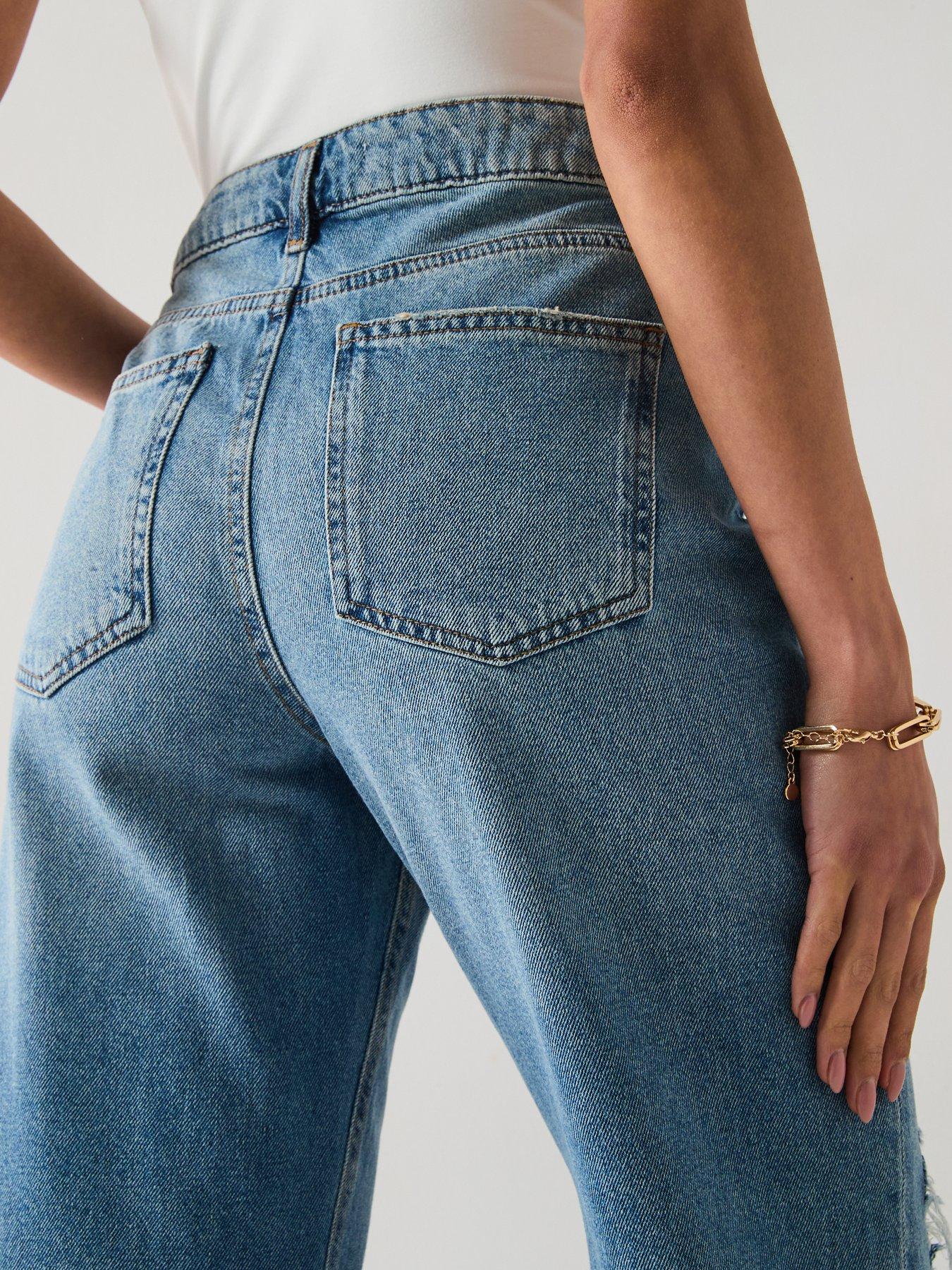 the-very-collection-distressed-authentic-boyfriend-jeans-mid-washdetail