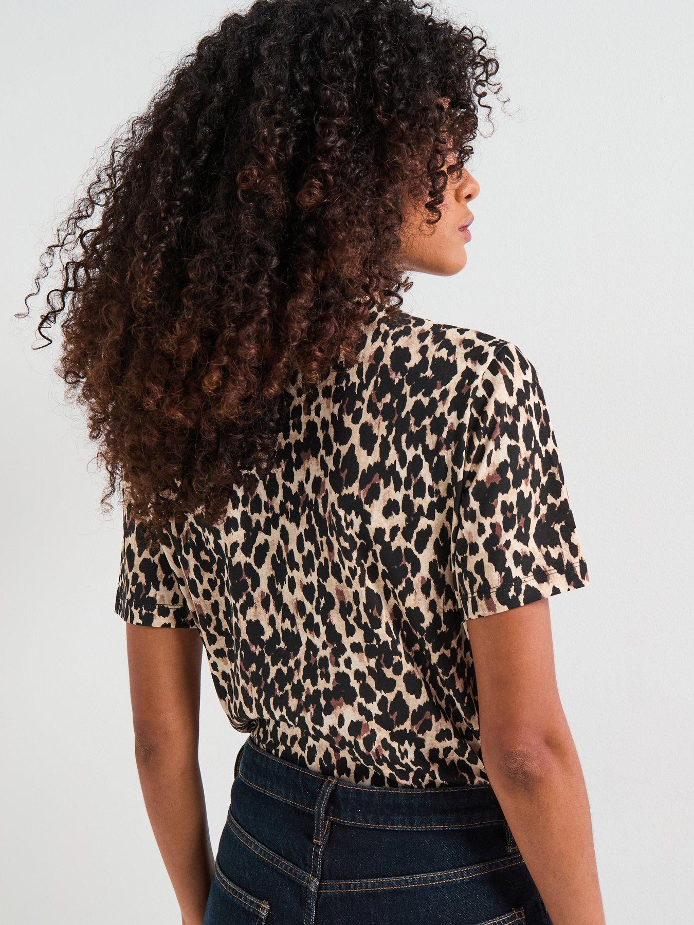 Image 2 of 6 of V by Very Crew Tee - Print