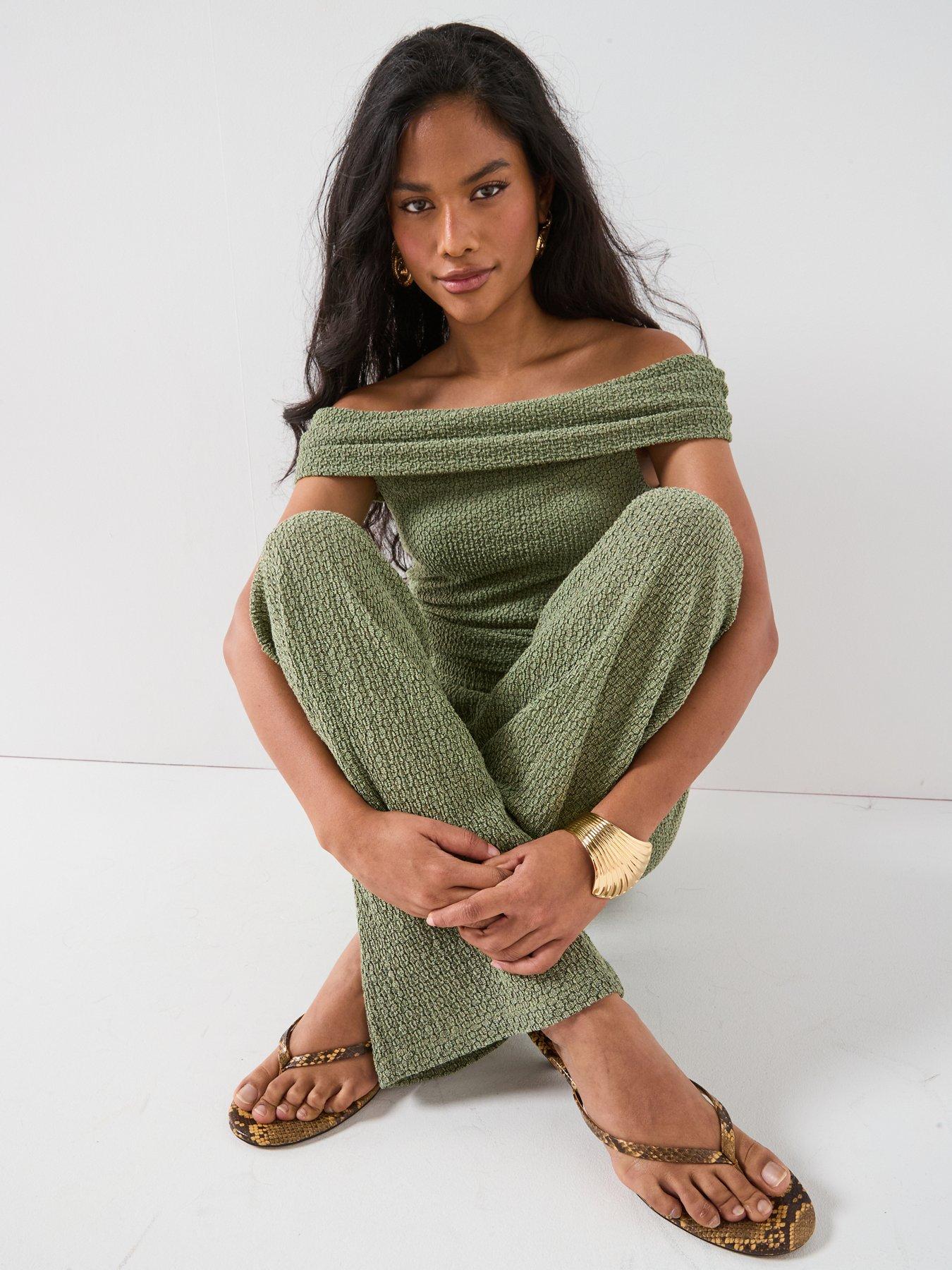 Image 6 of 6 of V by Very Texture Wide Leg Co Ord &nbsp;- Green