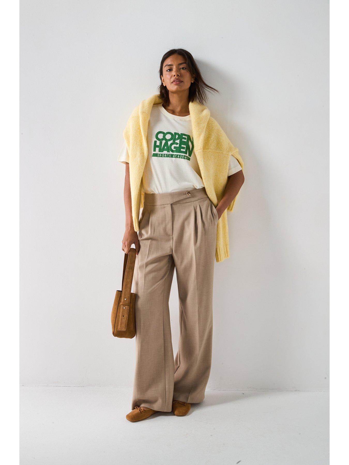 v-by-very-oversized-graphic-tee-whiteback