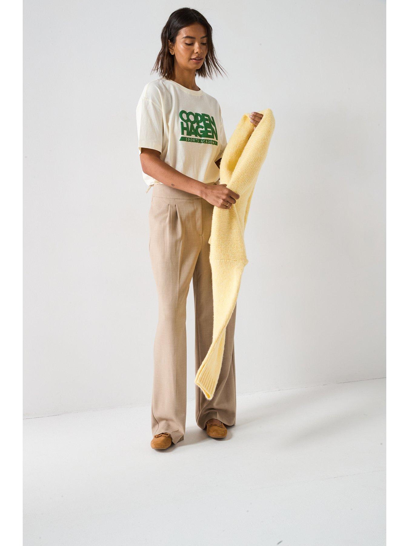 v-by-very-oversized-graphic-tee-whiteoutfit