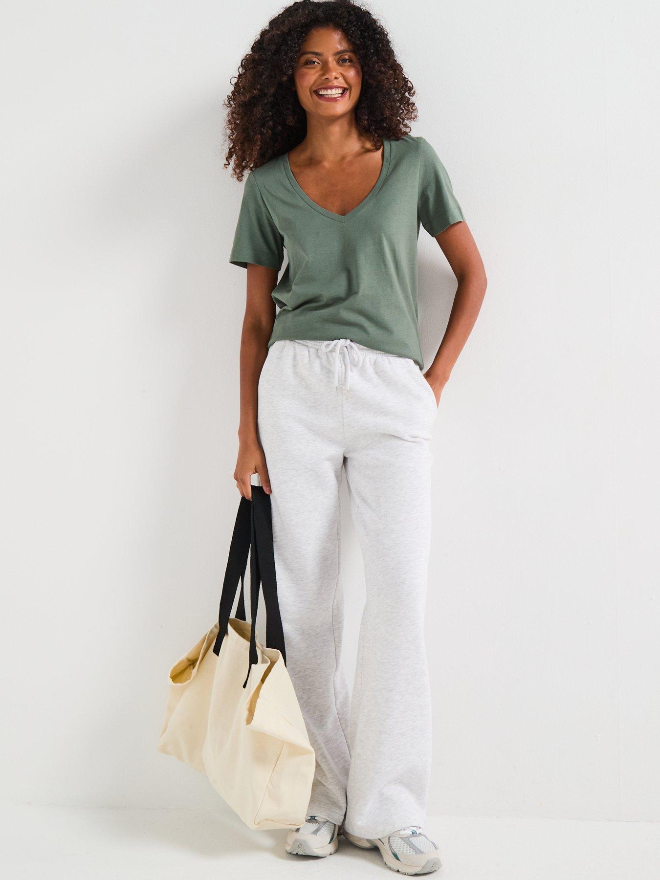 Image 3 of 4 of V by Very V Neck Tee - Green