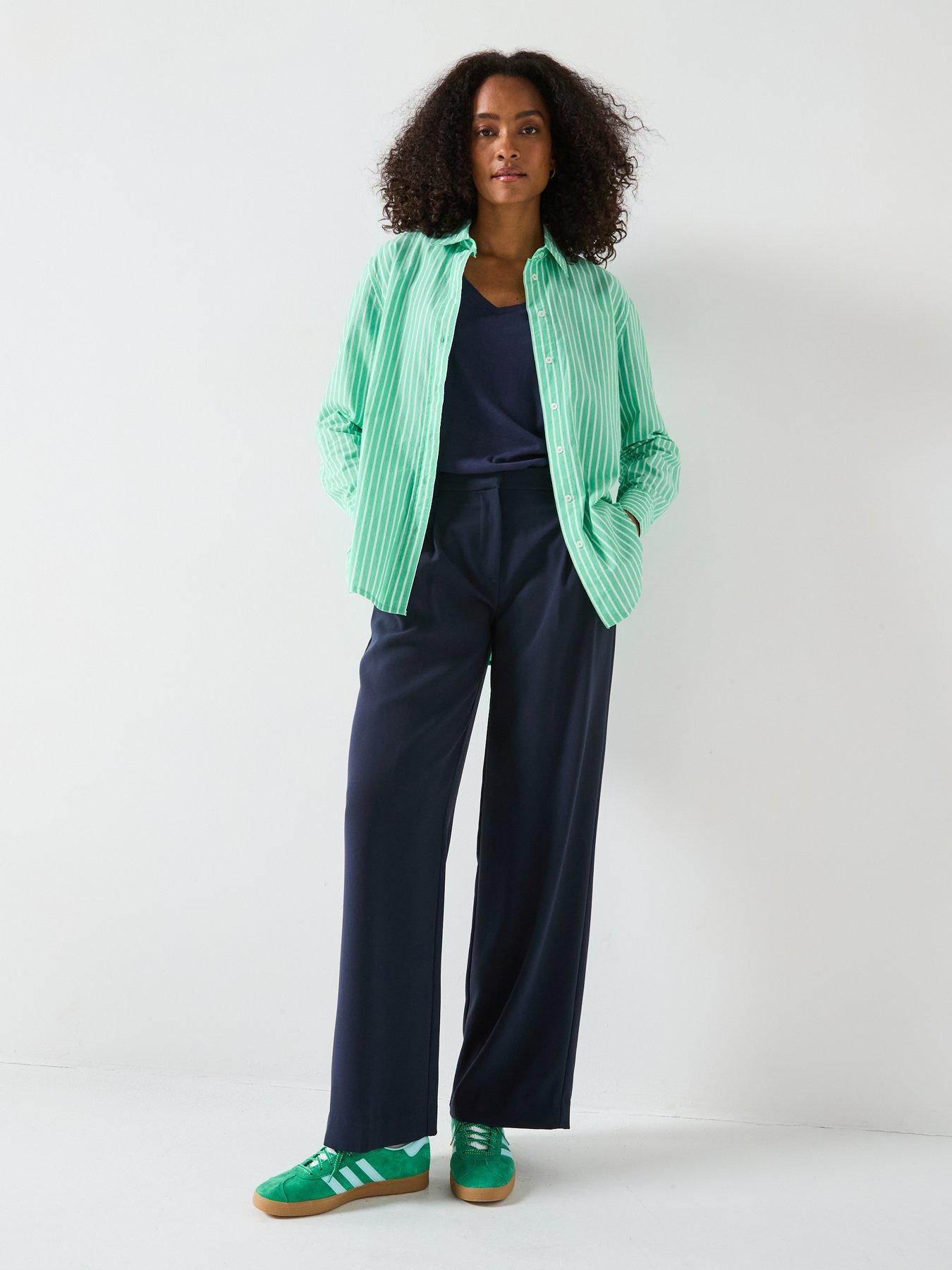 v-by-very-v-neck-t-shirt-navyback