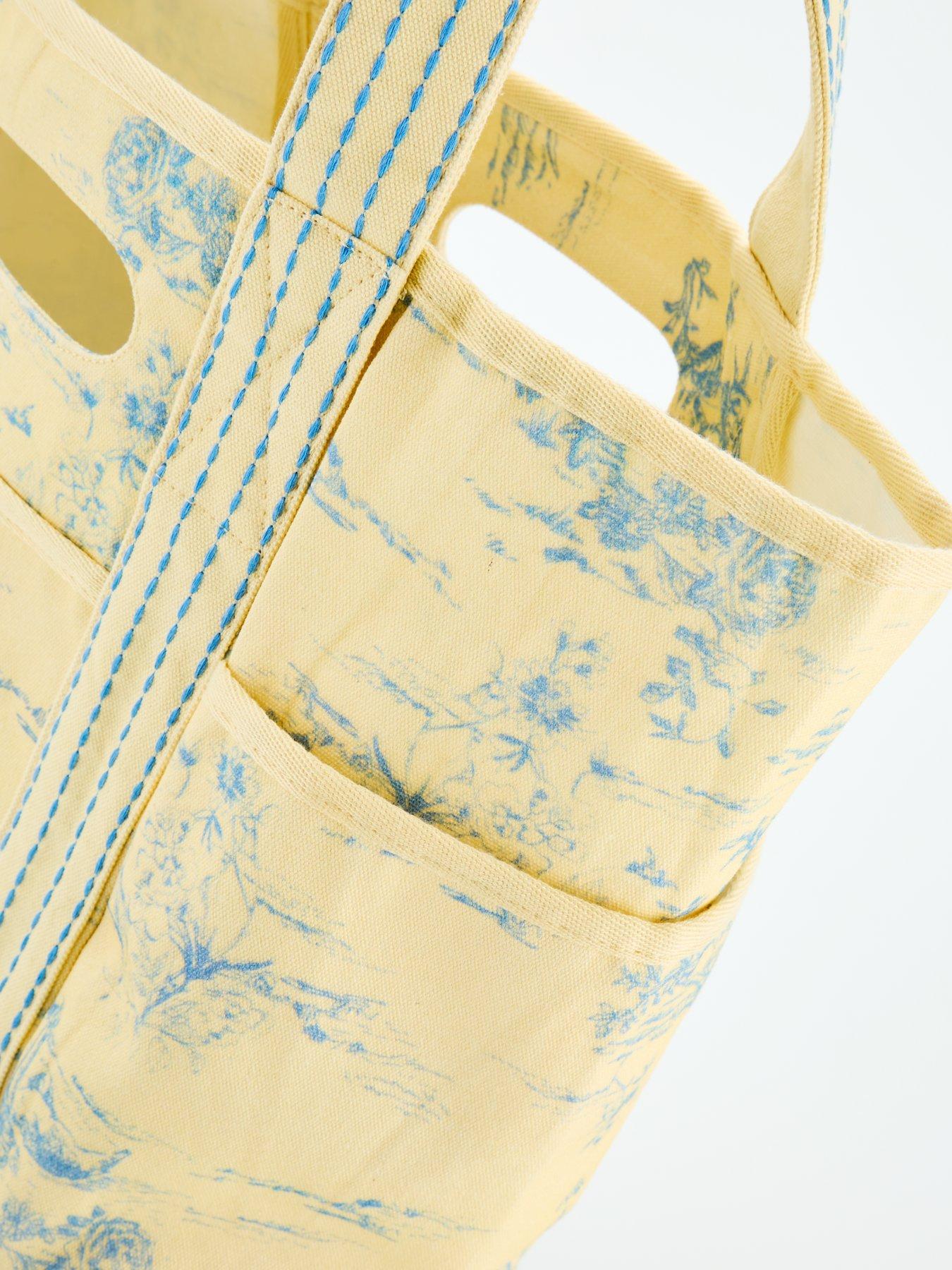 Image 4 of 4 of FREE PEOPLE Printed Caravan Tote Bag - Cream