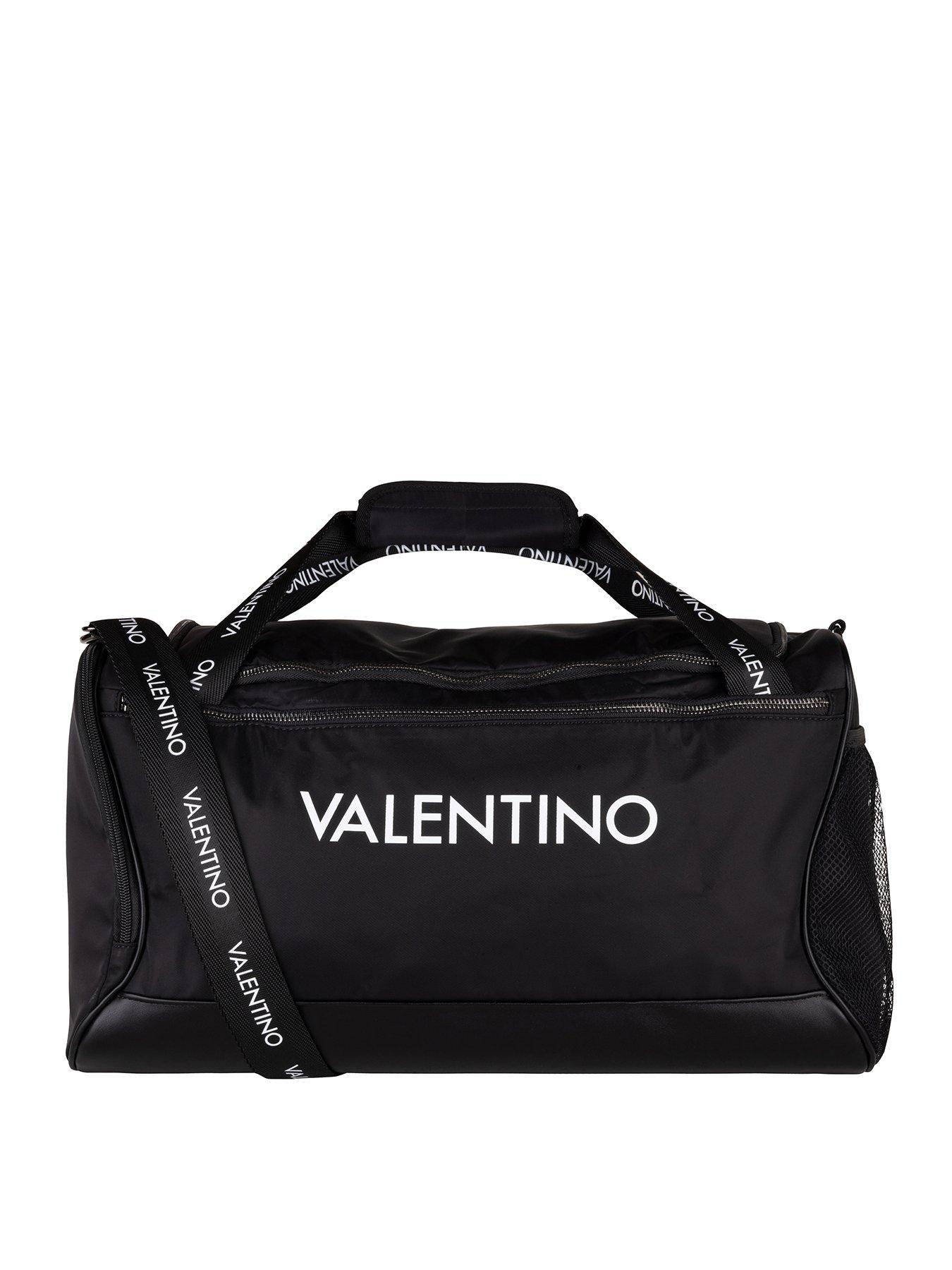 valentino-kylo-hand-duffer-bag-nerostillFront