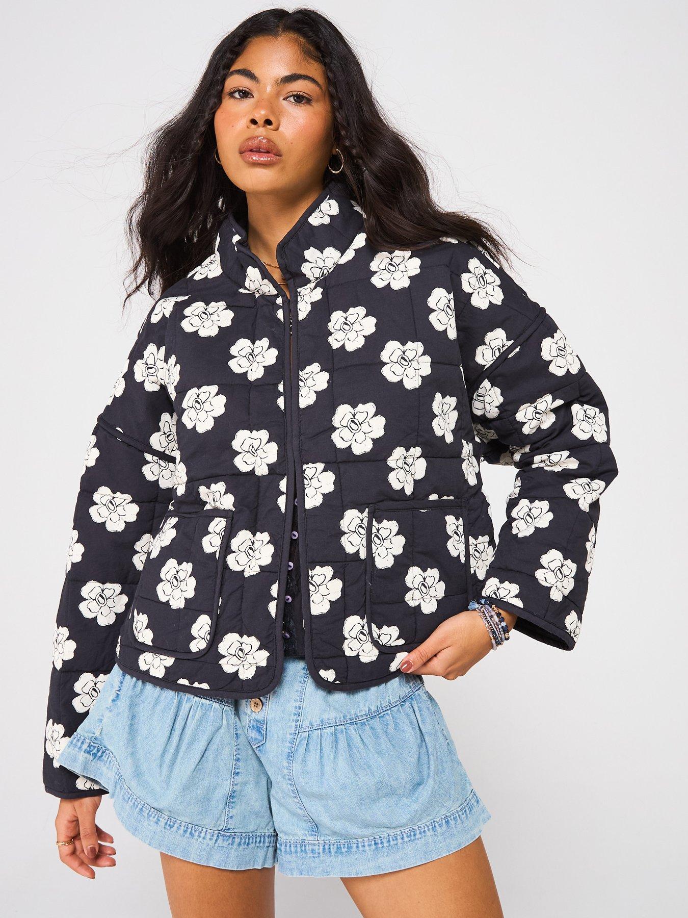 Image 5 of 6 of FREE PEOPLE Chloe Quilt Printed Jacket - Black