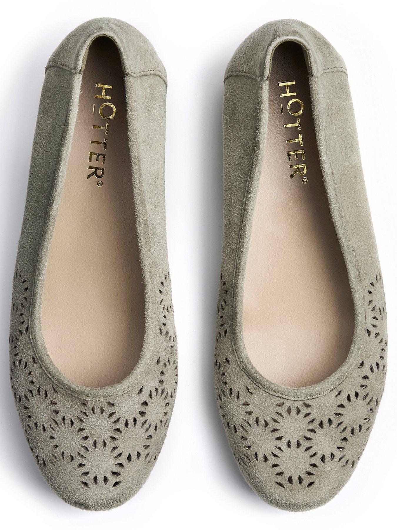hotter-swan-suede-wedge-shoe-greenoutfit