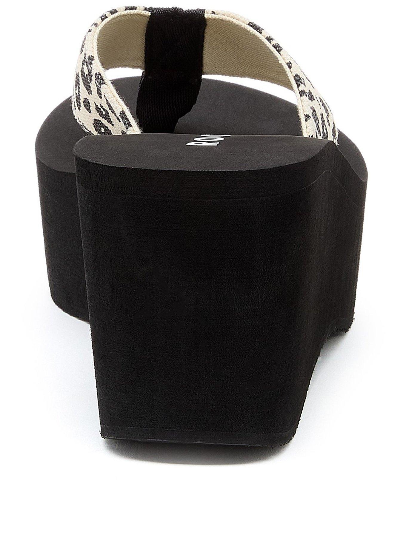 rocket-dog-crush-leon-leopard-print-wedge-sandal-beigeback