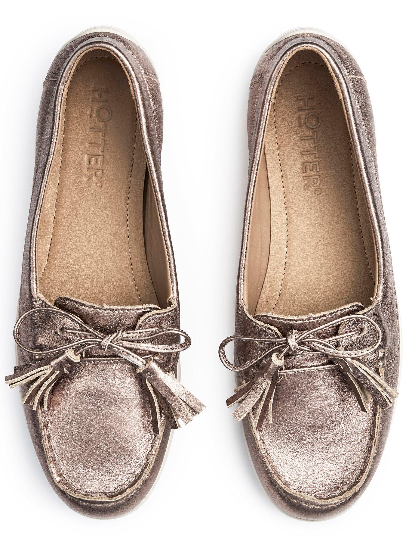 Image 4 of 5 of Hotter Bay Ii Metallic Boat Shoe - Gold