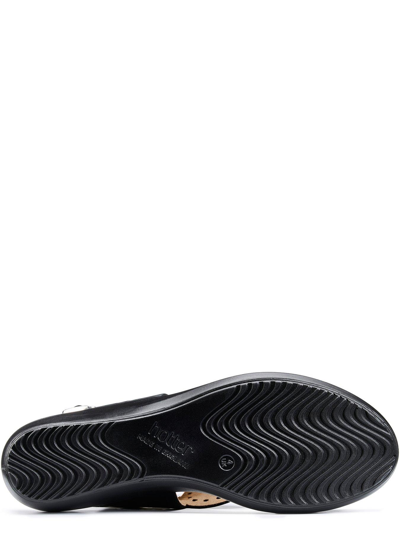 hotter-diana-t-bar-leather-sandal-blackdetail