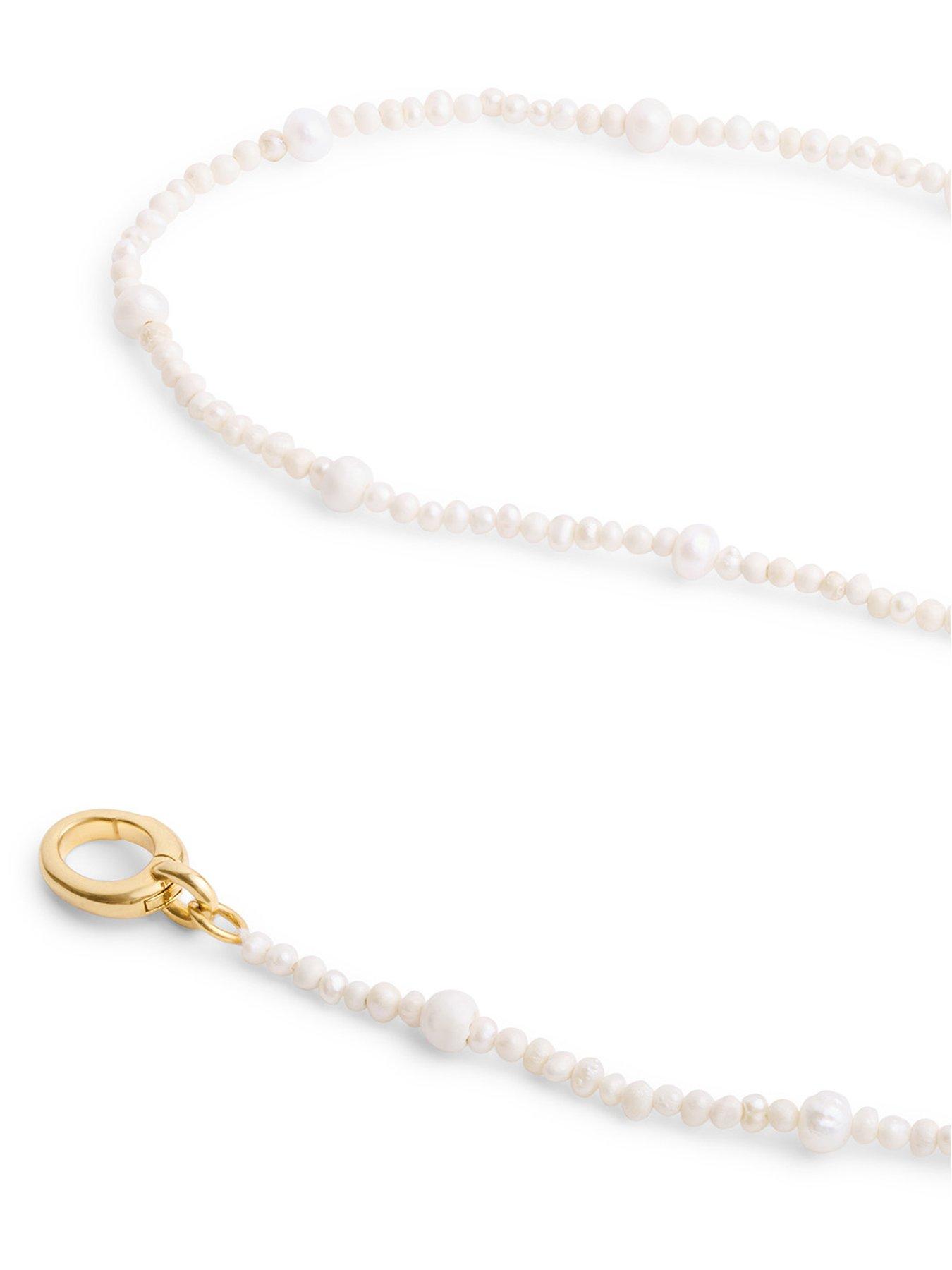 katie-loxton-pearl-glow-waterproof-gold-chokeroutfit